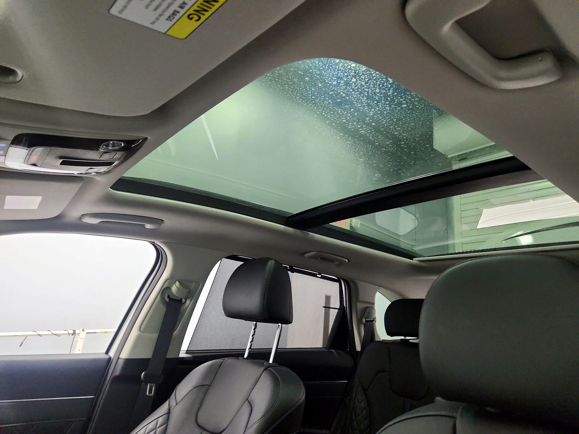 Thumbnail: 2023 Kia Sorento - 20