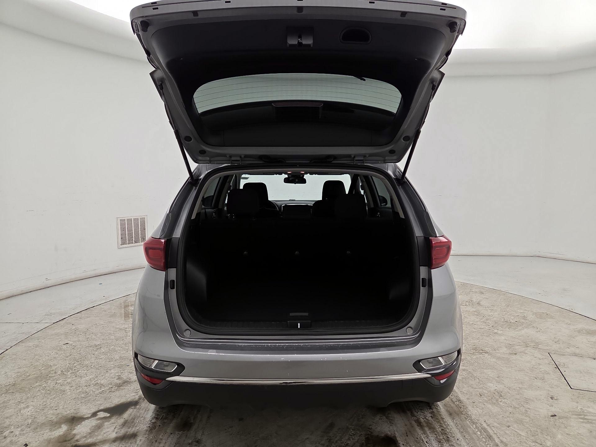 Thumbnail: 2020 Kia Sportage - 20