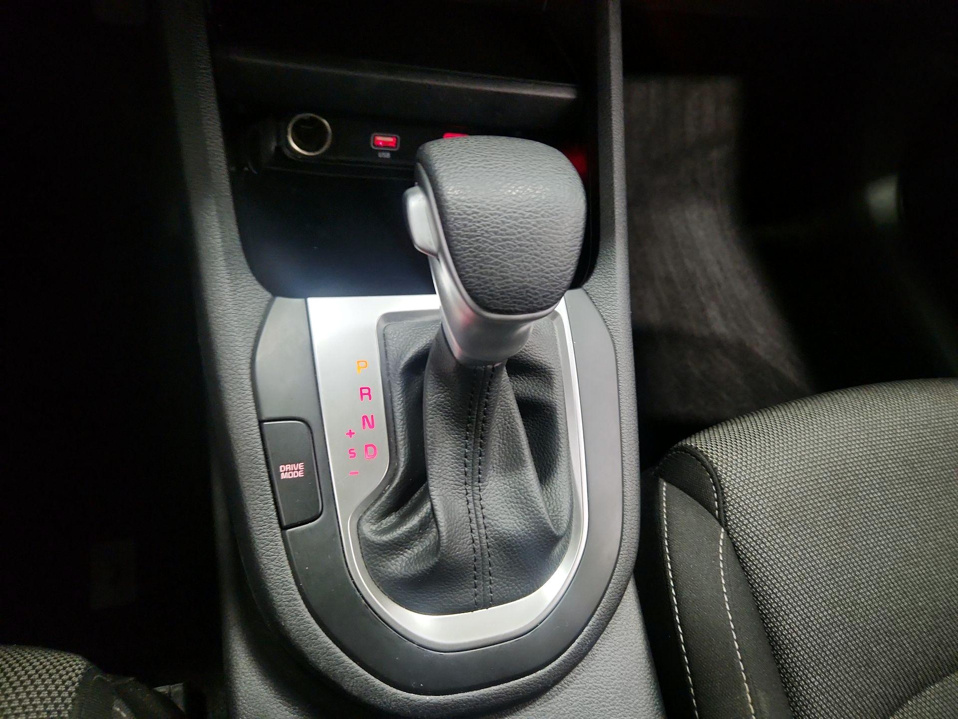 Thumbnail: 2024 Kia Forte - 17