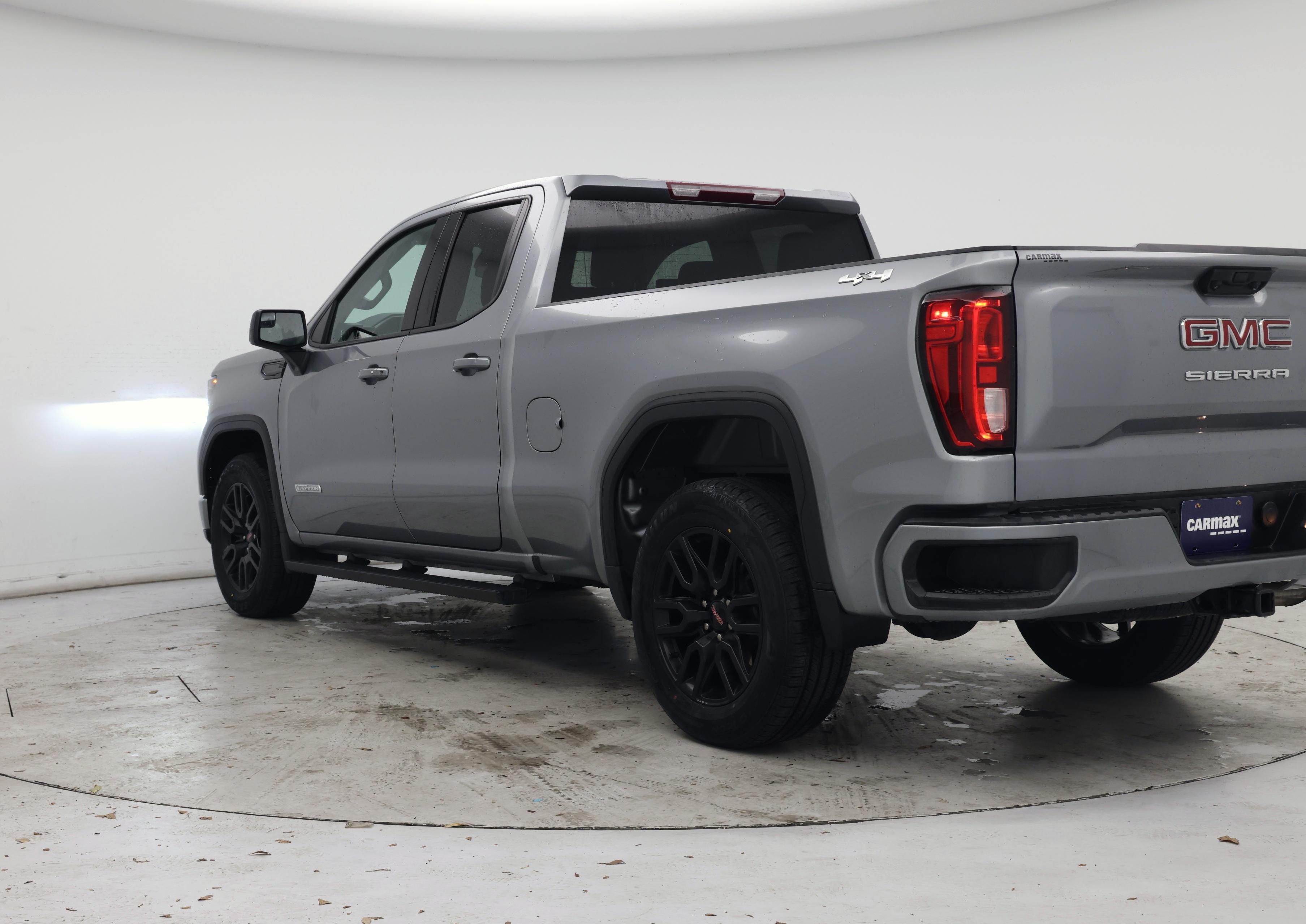 Thumbnail: 2023 GMC Sierra 1500 - 2