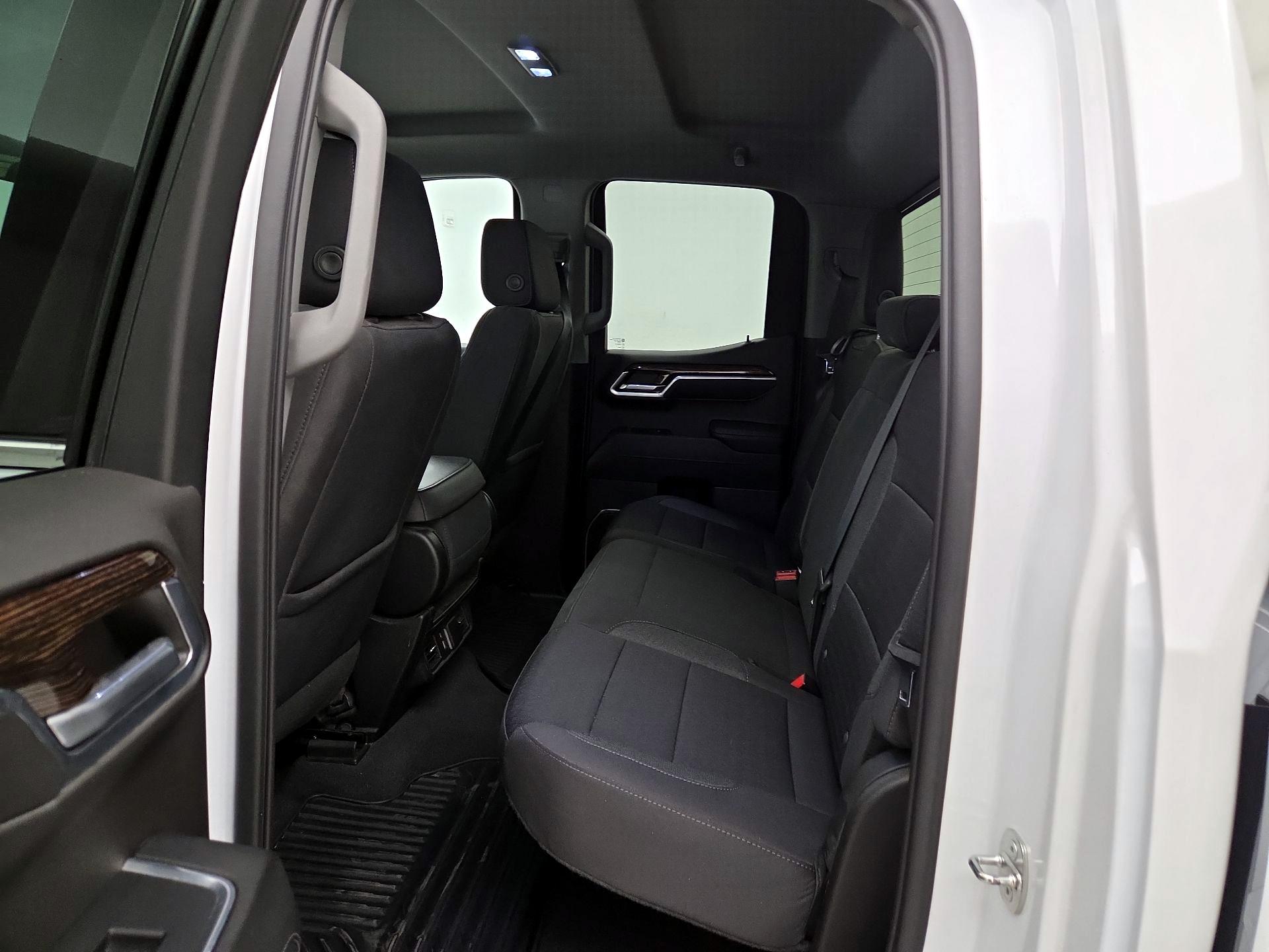 Thumbnail: 2023 GMC Sierra 1500 - 19