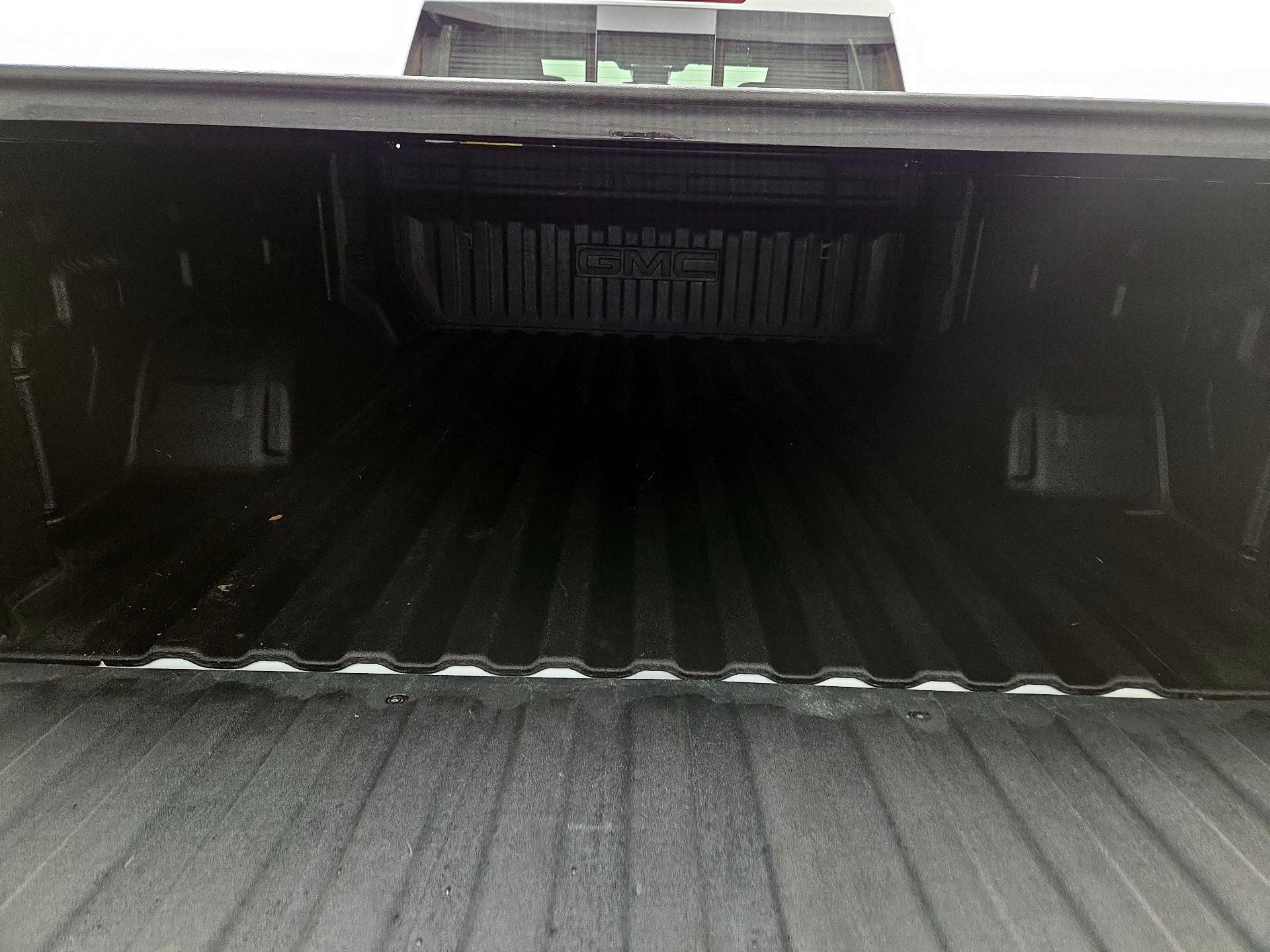 Thumbnail: 2023 GMC Sierra 1500 - 20