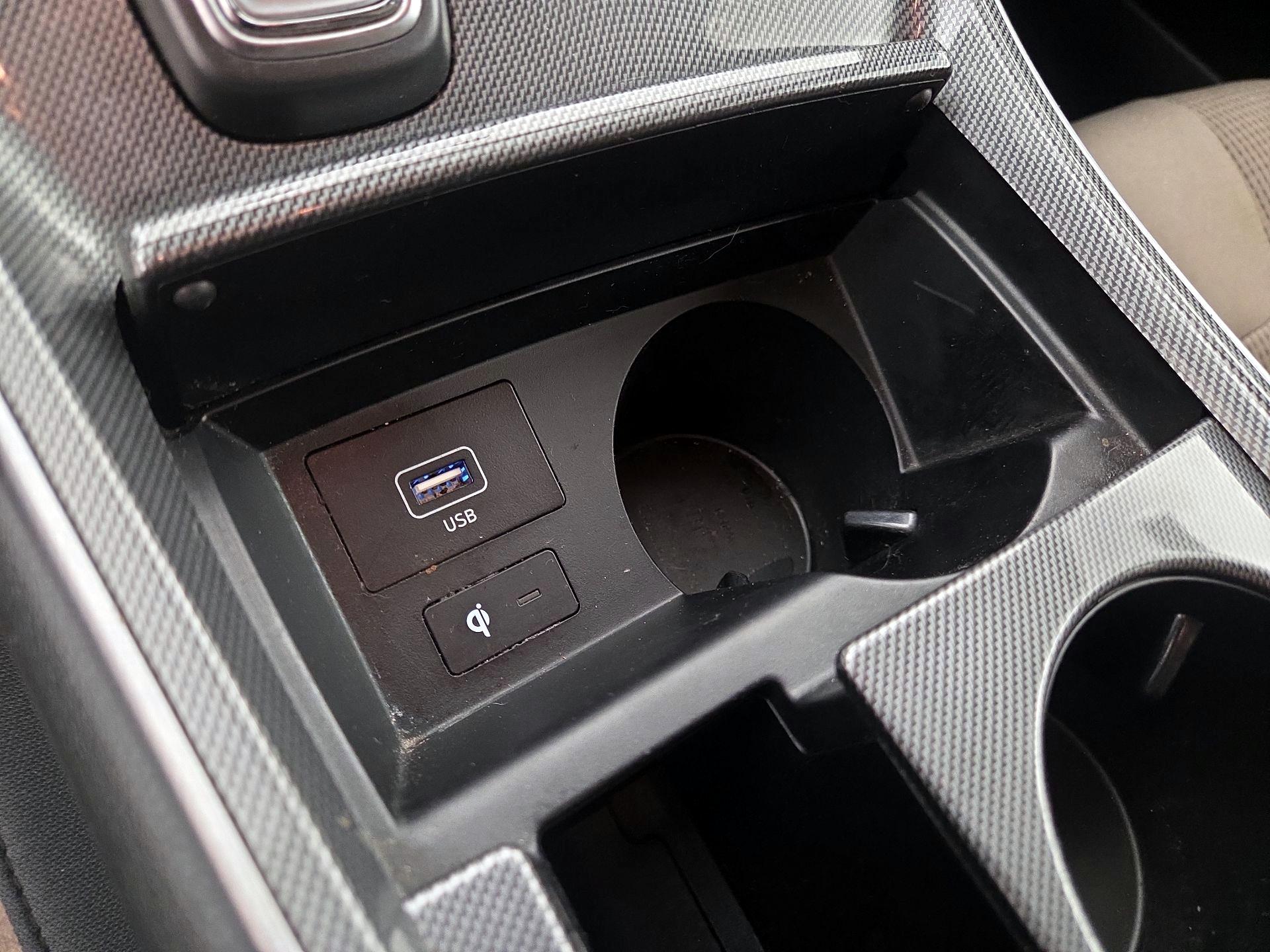 Thumbnail: 2023 Hyundai Santa Fe - 18