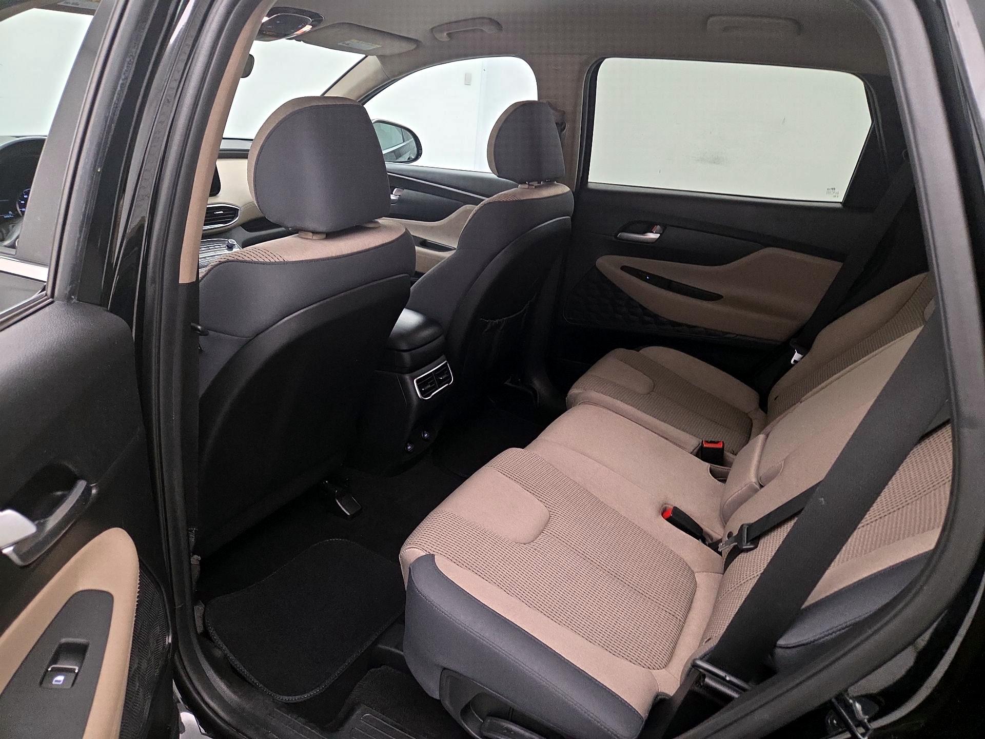 Thumbnail: 2023 Hyundai Santa Fe - 19