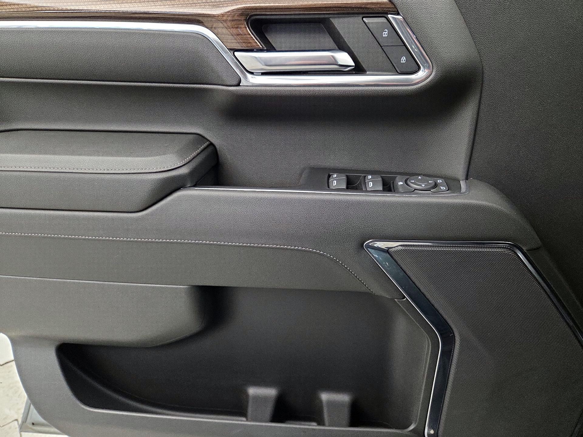 Thumbnail: 2023 Chevrolet Silverado 1500 - 12