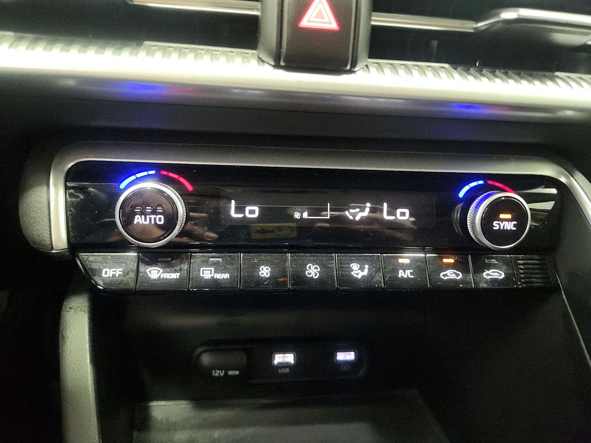 Thumbnail: 2022 Kia K5 - 16