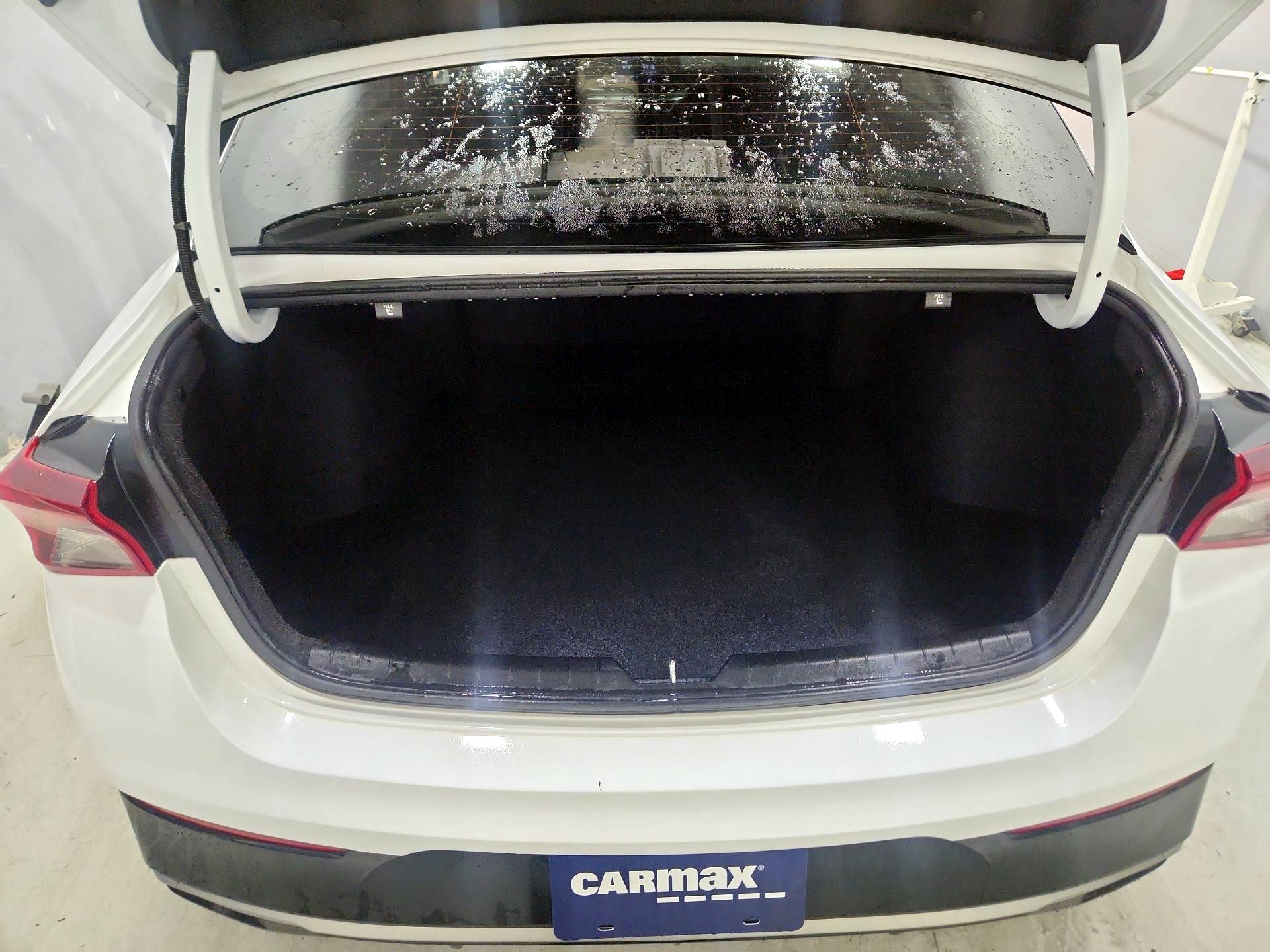 Thumbnail: 2022 Kia K5 - 20