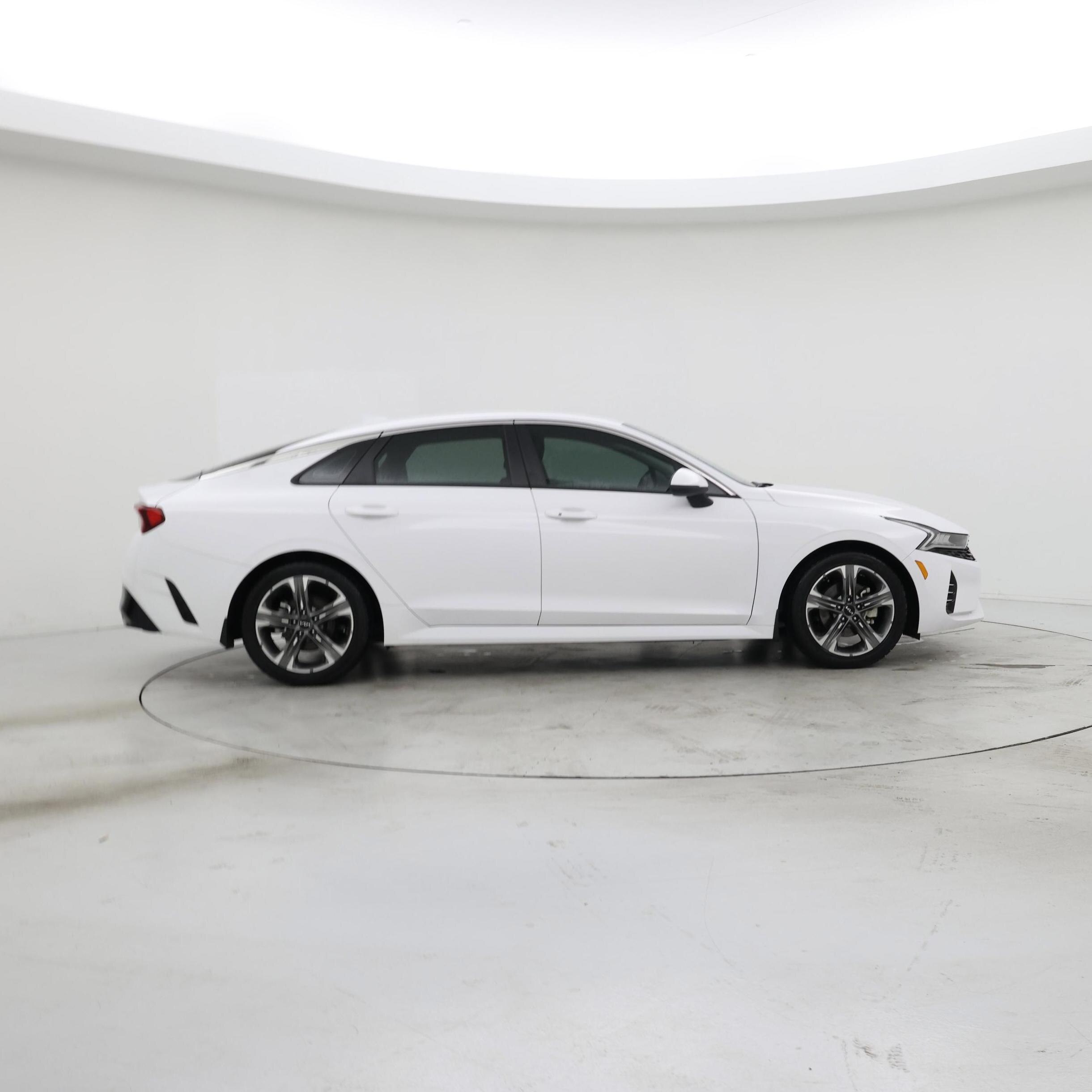 Thumbnail: 2022 Kia K5 - 7