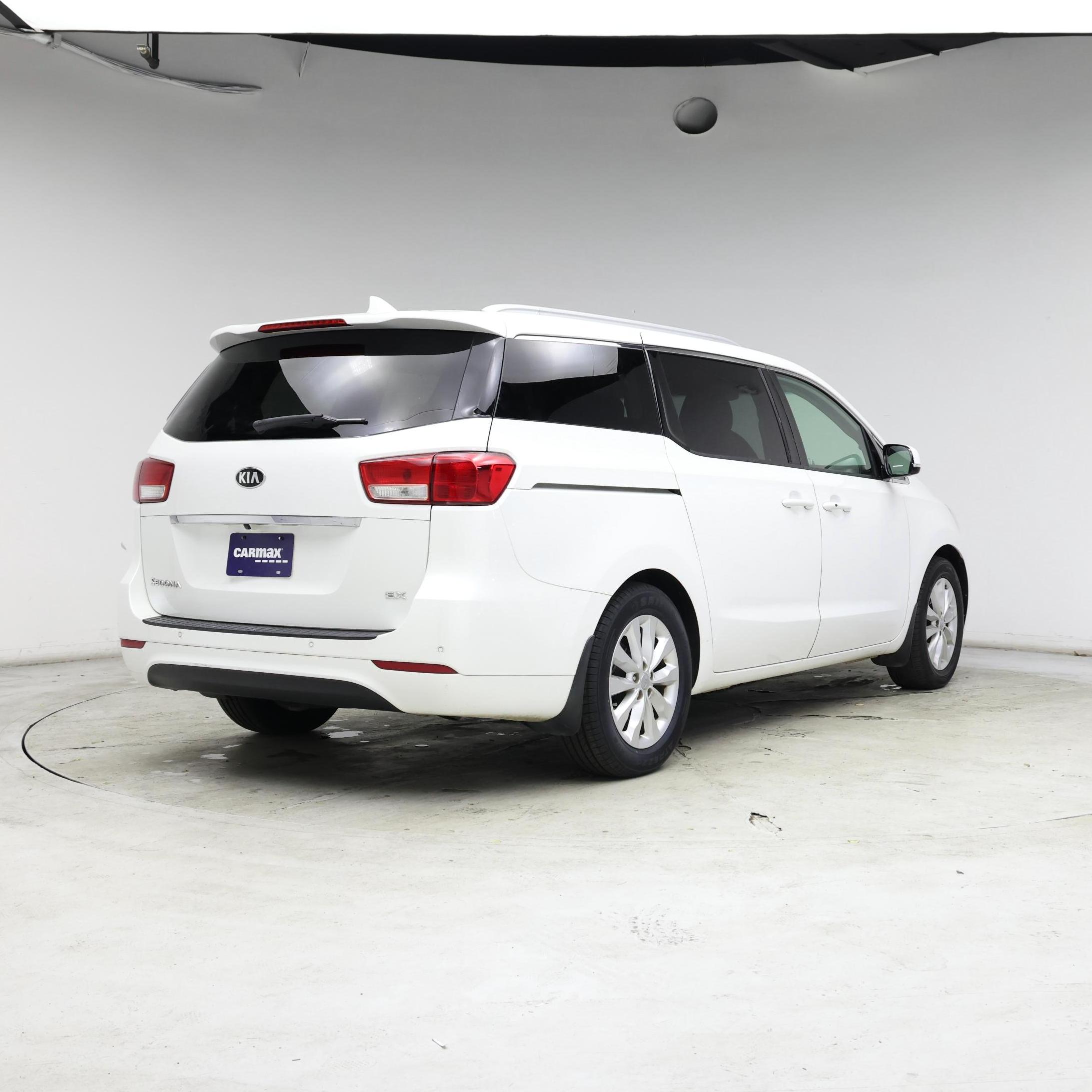 Thumbnail: 2015 Kia Sedona - 8