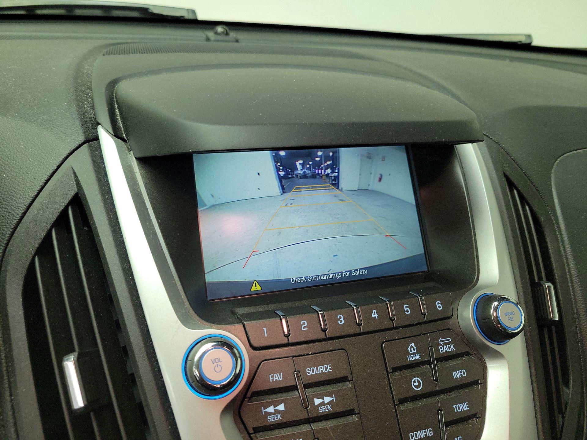 Thumbnail: 2016 Chevrolet Equinox - 13