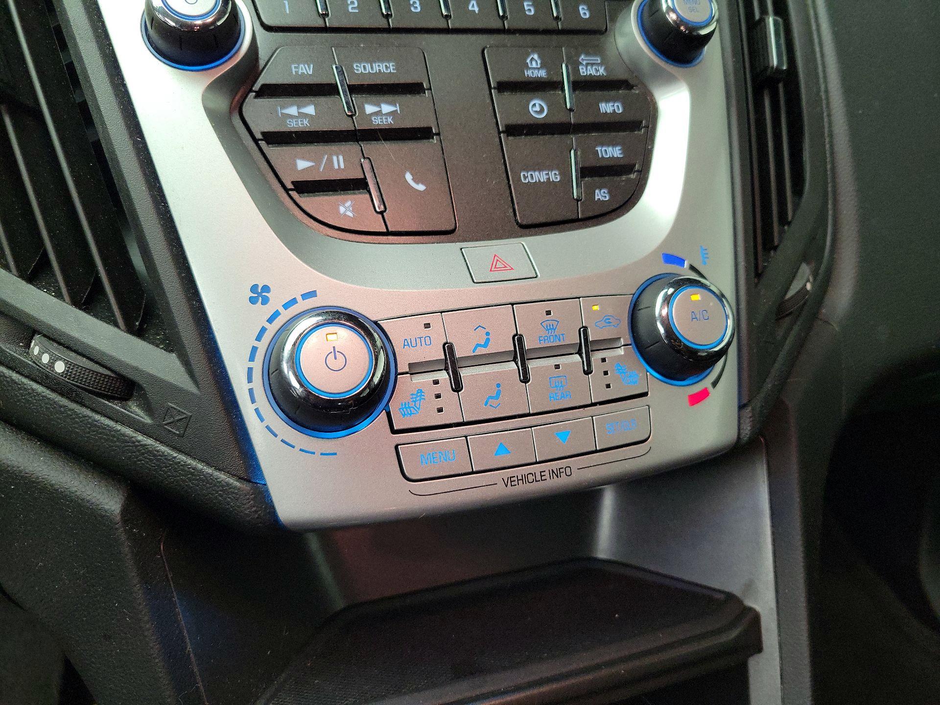 Thumbnail: 2016 Chevrolet Equinox - 15