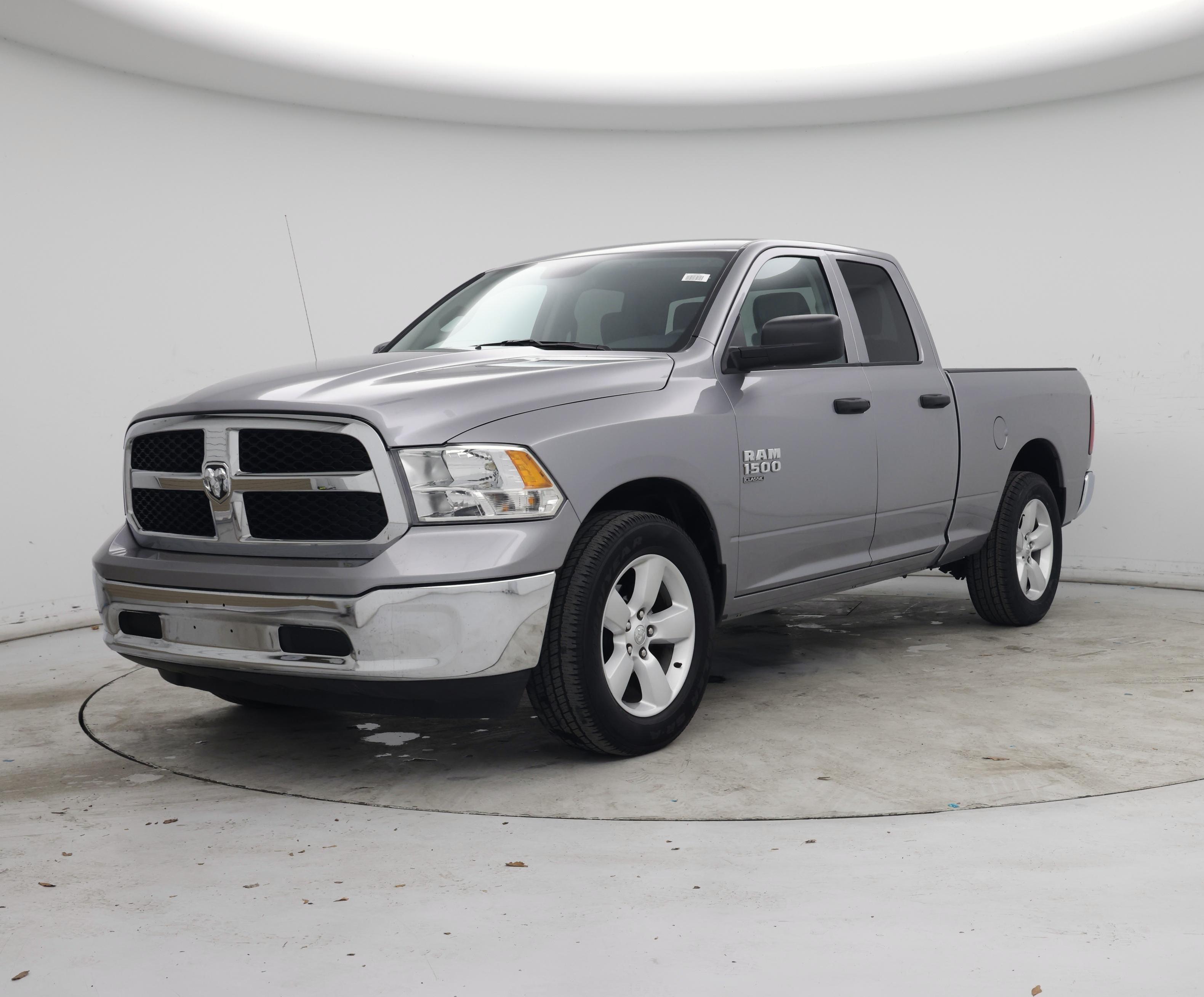 Thumbnail: 2024 RAM 1500 Classic - 4