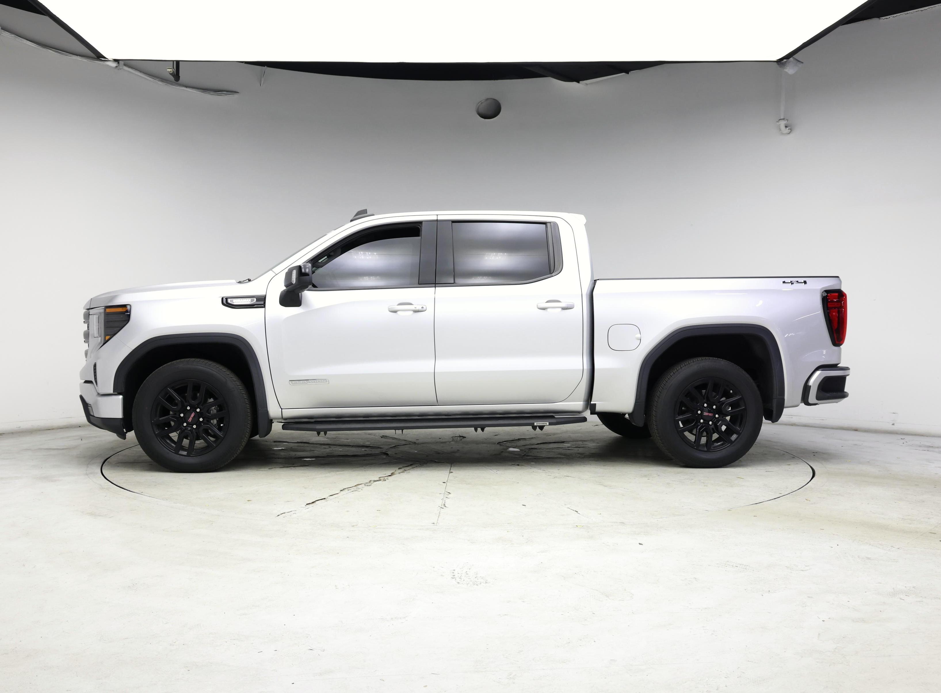 Thumbnail: 2022 GMC Sierra 1500 - 3