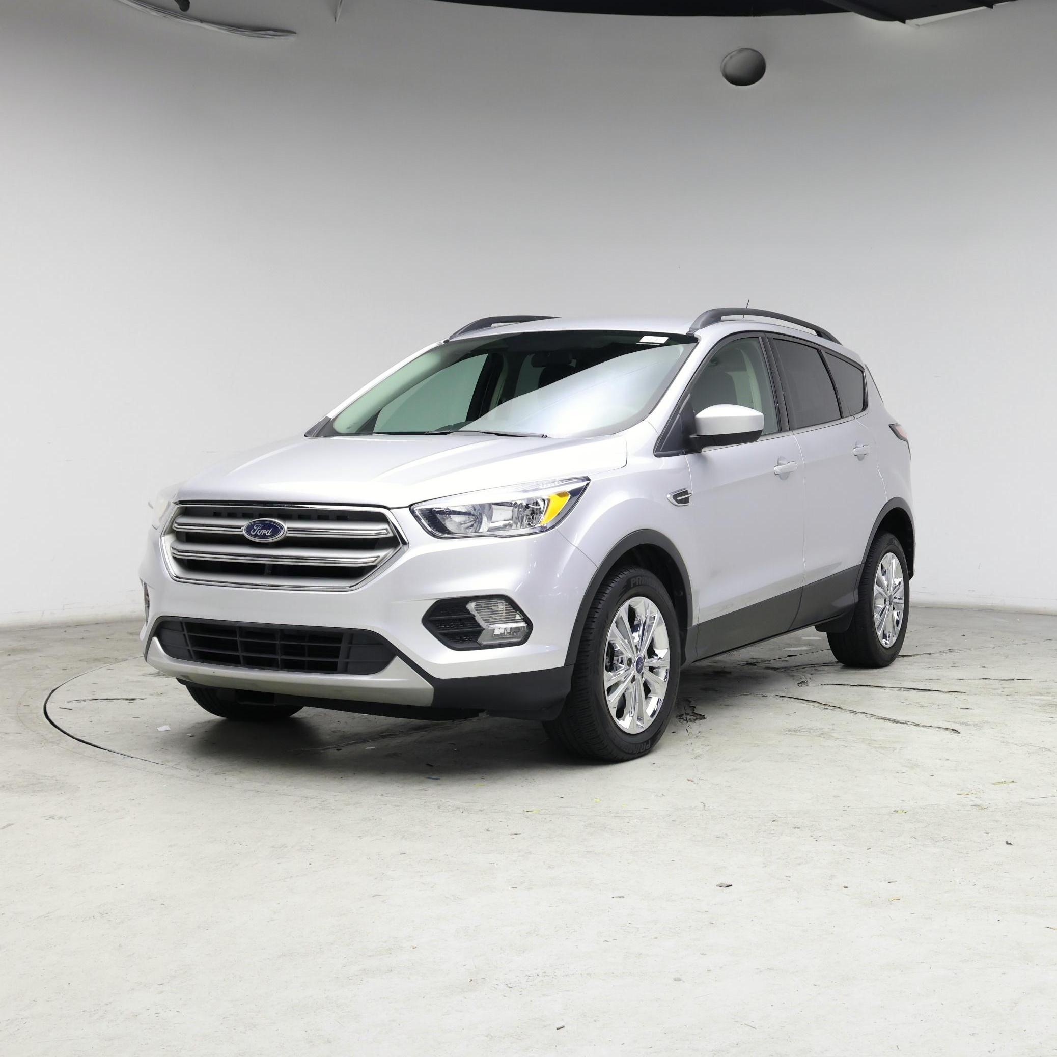Thumbnail: 2018 Ford Escape - 4