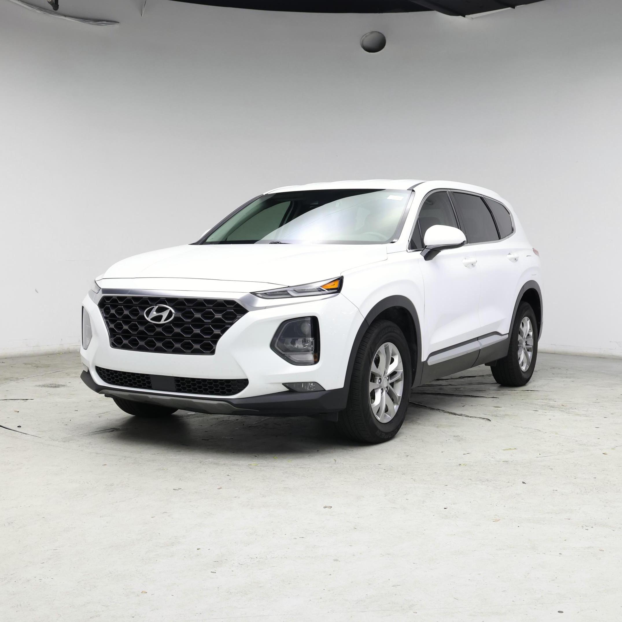 Thumbnail: 2019 Hyundai Santa Fe - 4