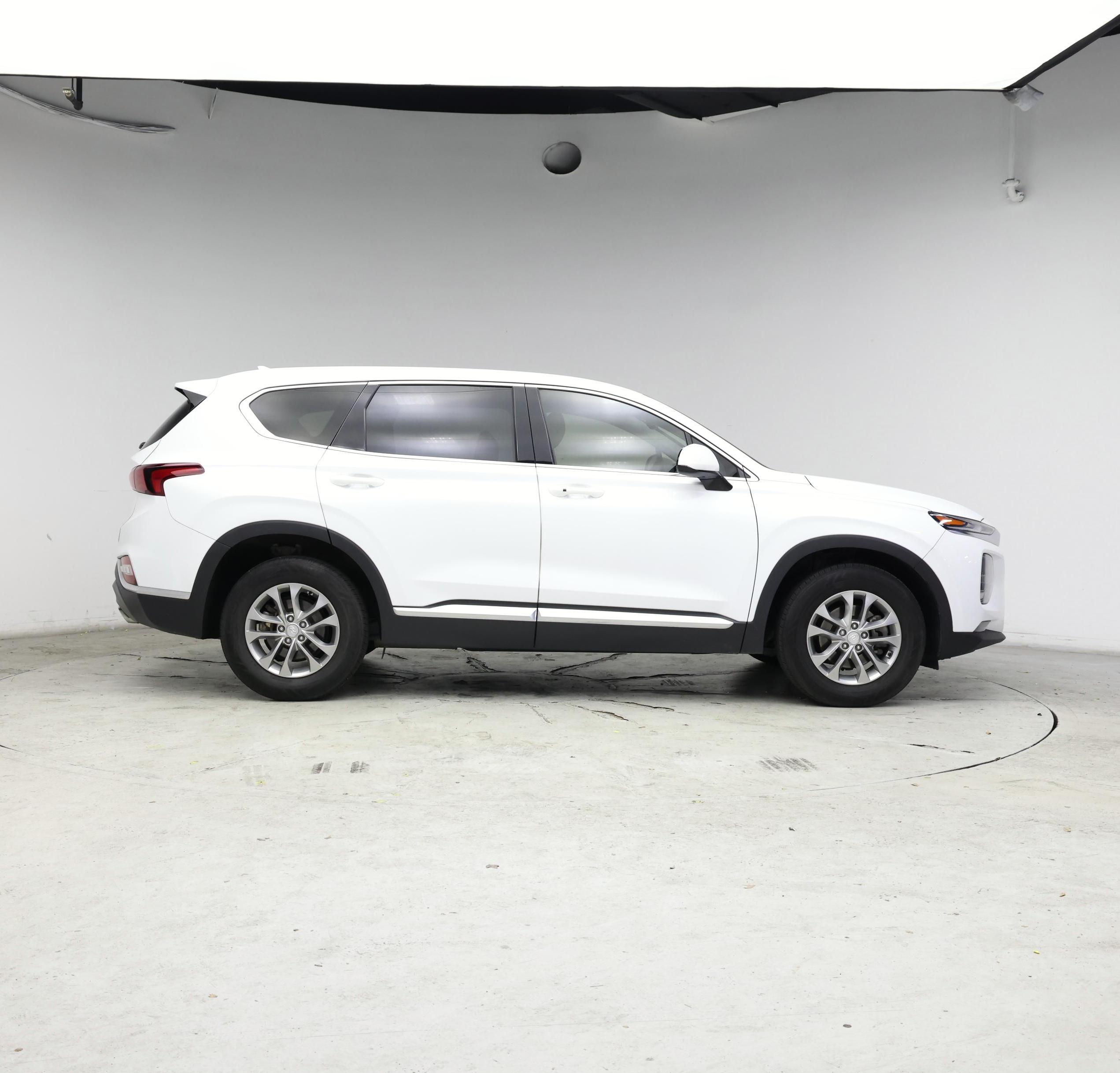 Thumbnail: 2019 Hyundai Santa Fe - 7