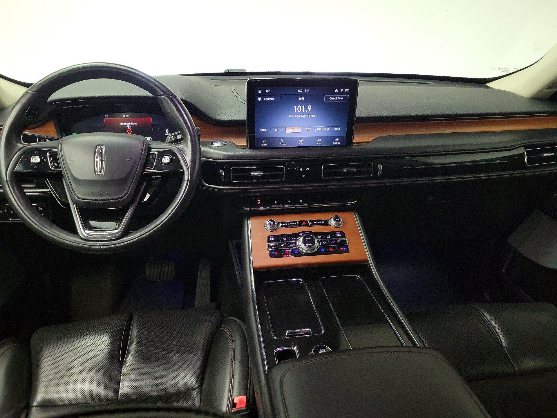 Thumbnail: 2020 Lincoln Aviator - 9