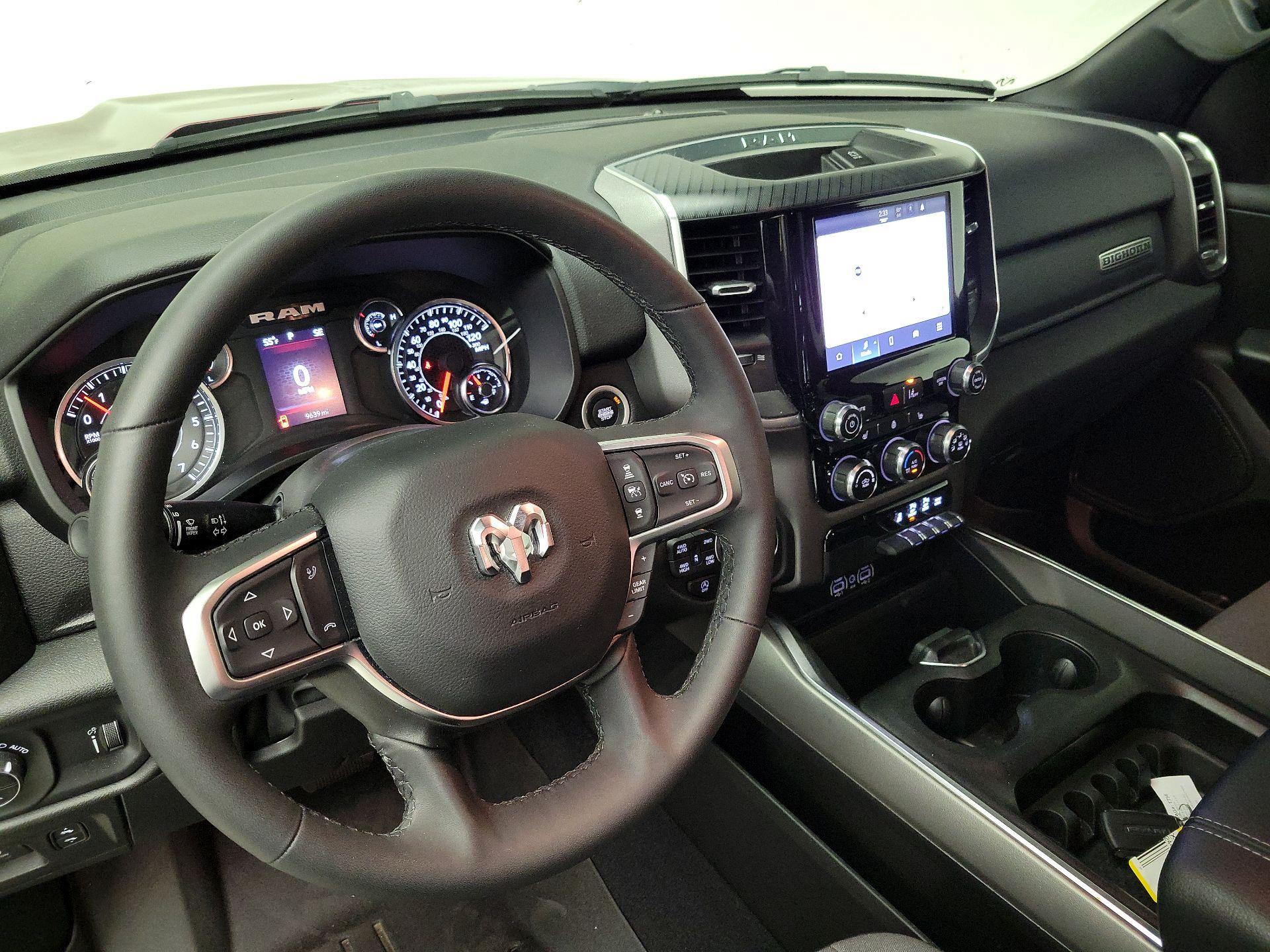 Thumbnail: 2025 RAM 1500 - 9