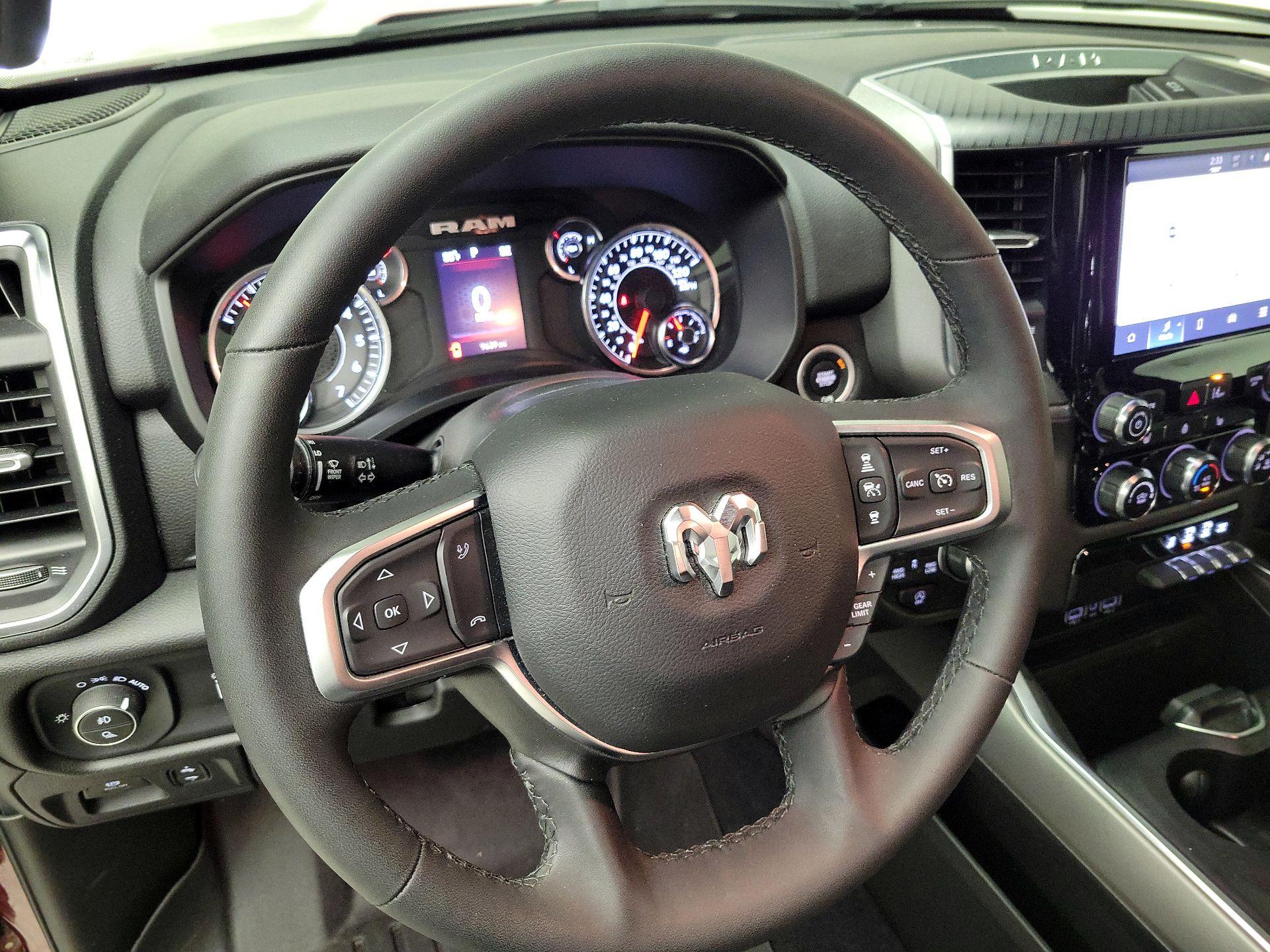 Thumbnail: 2025 RAM 1500 - 10