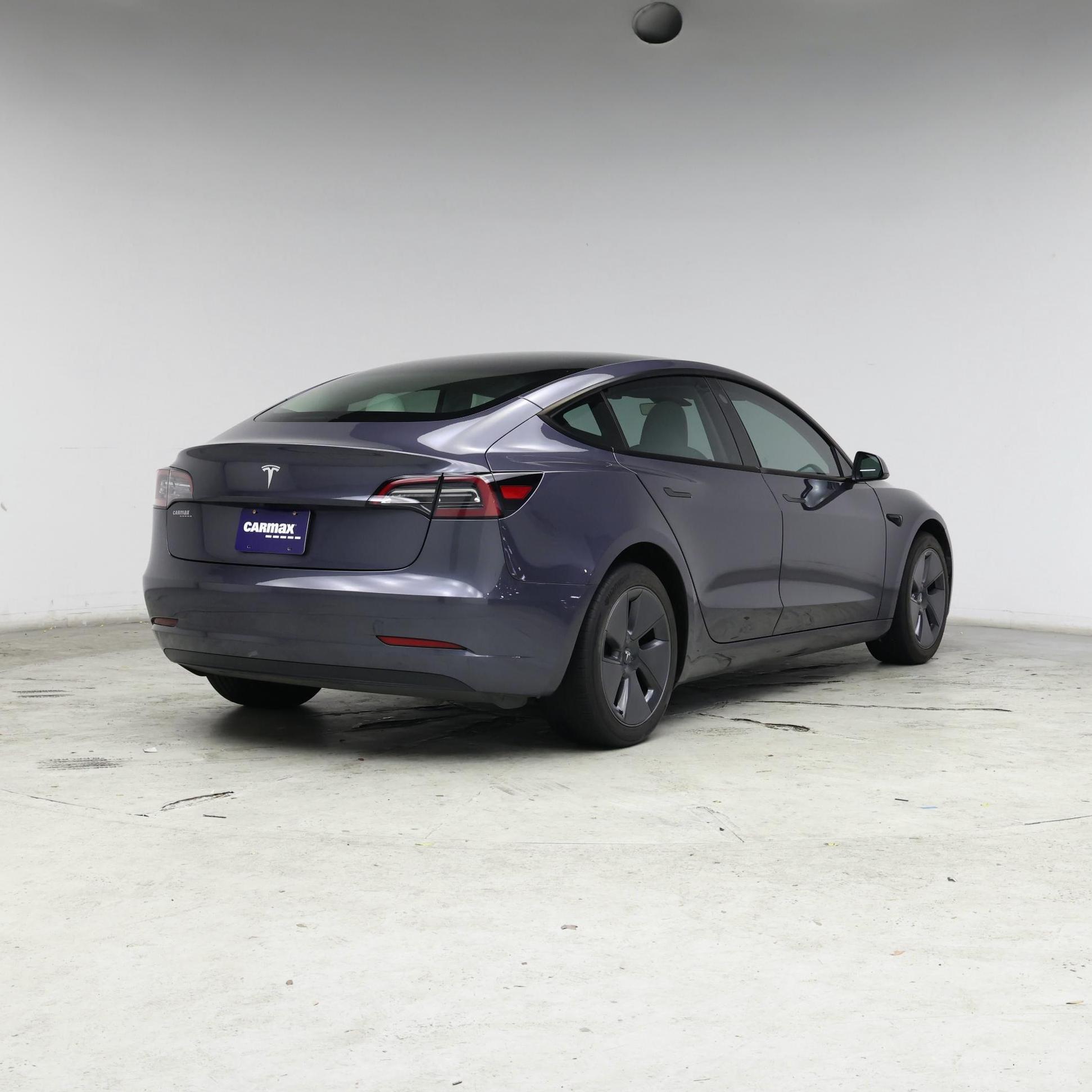 Thumbnail: 2023 Tesla Model 3 - 8