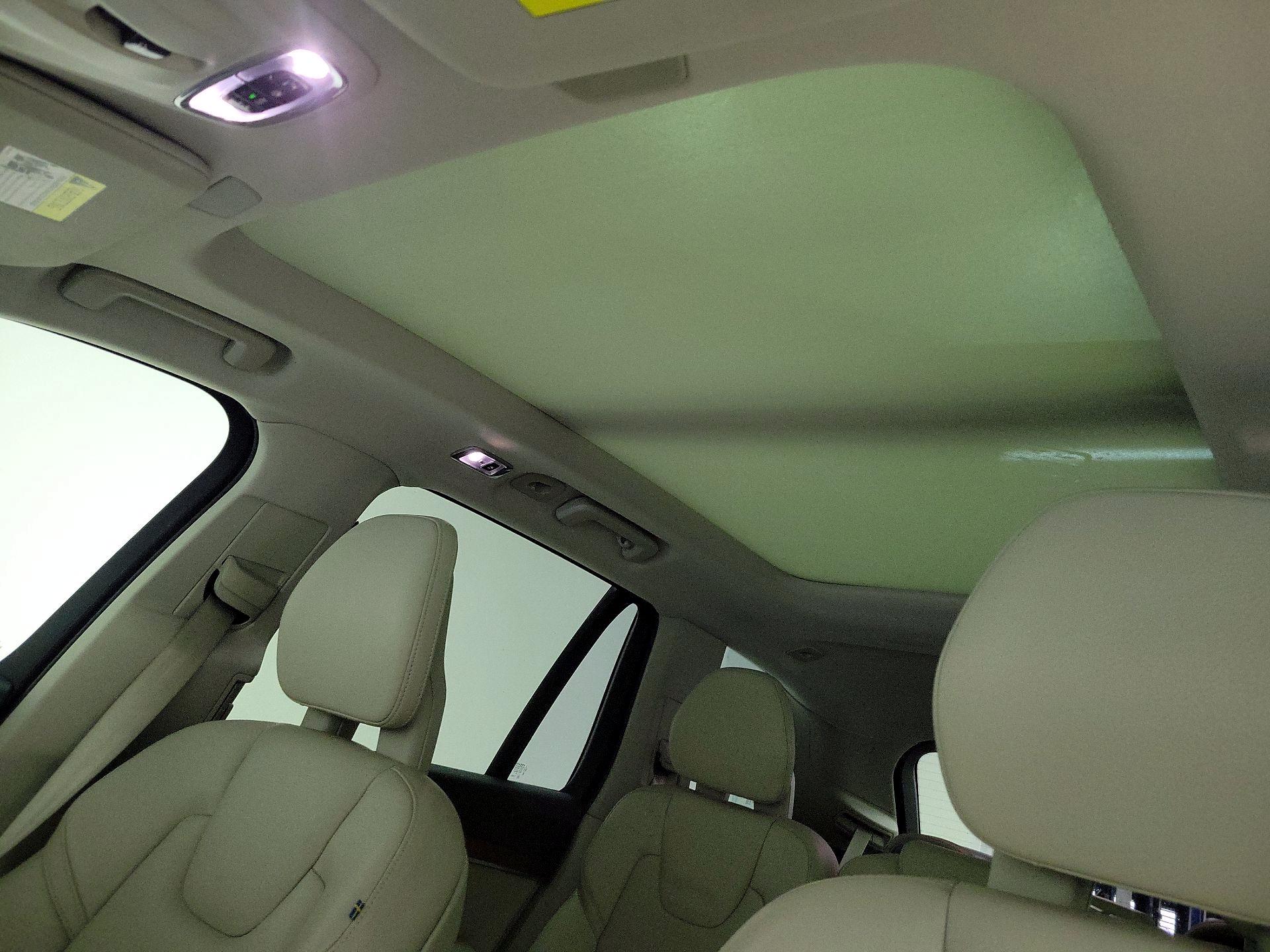 Thumbnail: 2021 Volvo XC90 - 19