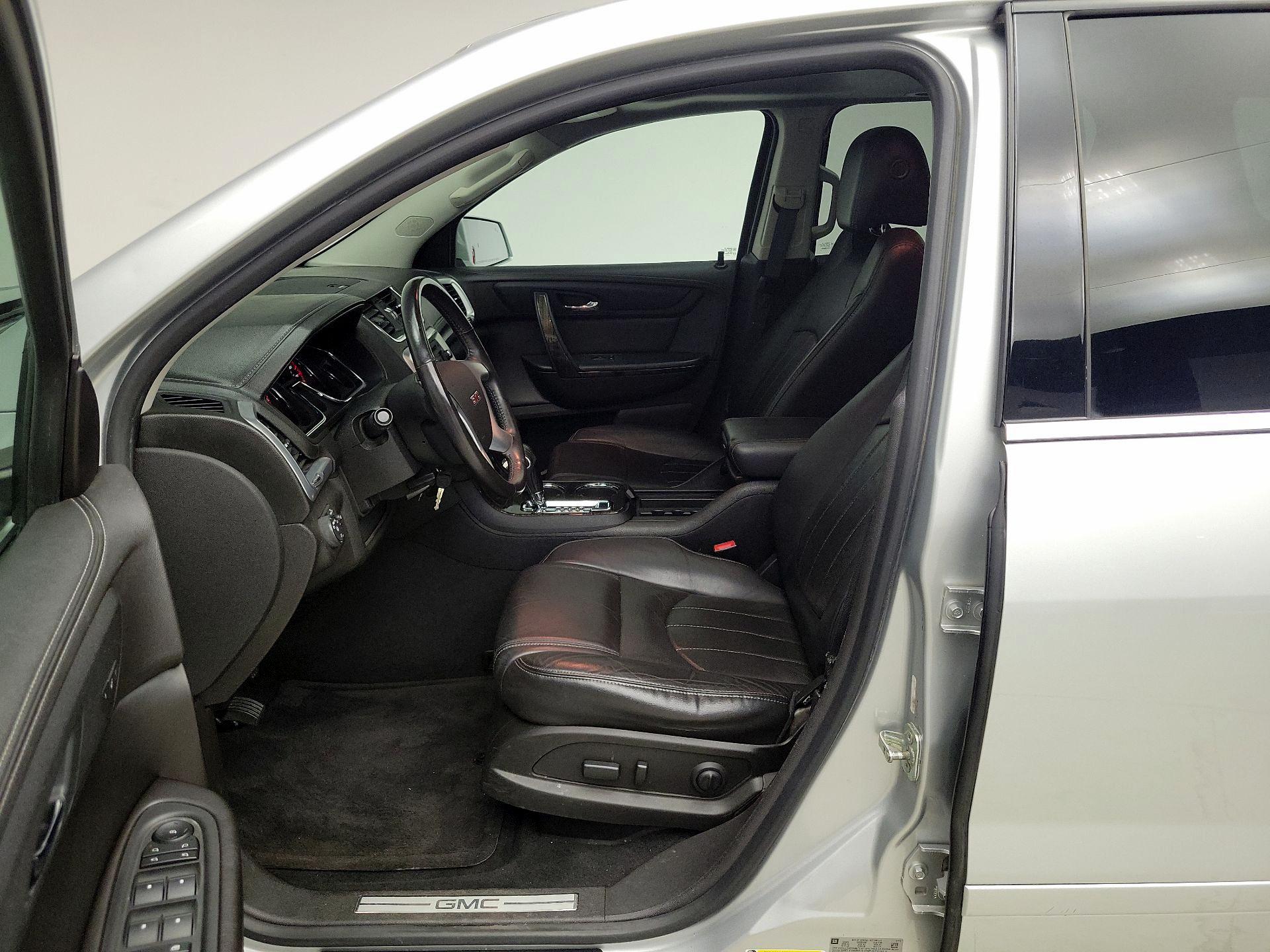 Thumbnail: 2016 GMC Acadia - 11