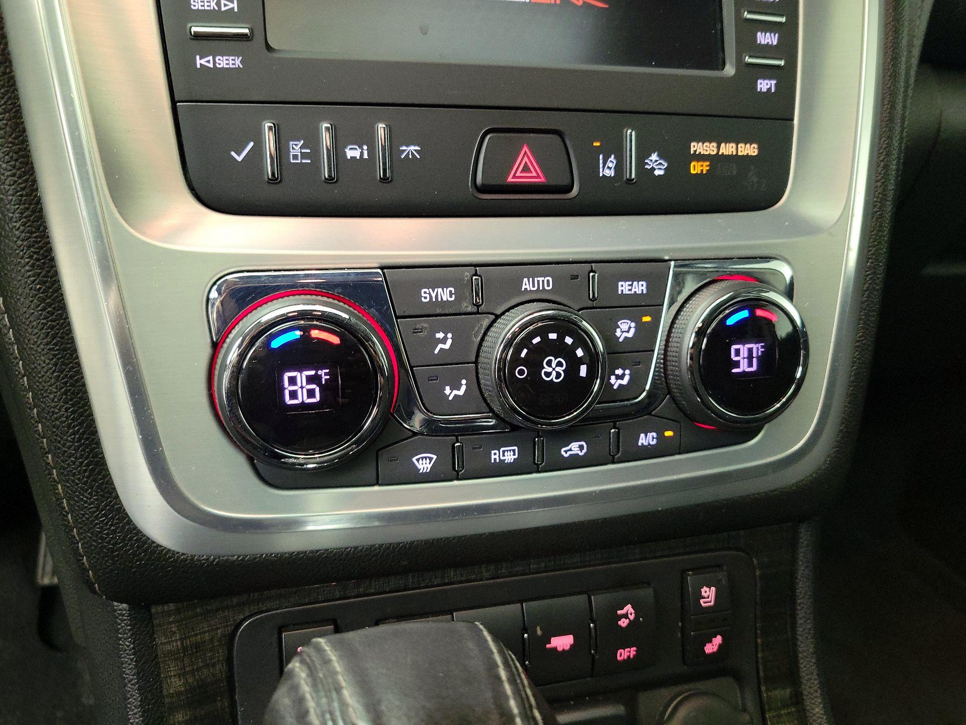 Thumbnail: 2016 GMC Acadia - 17