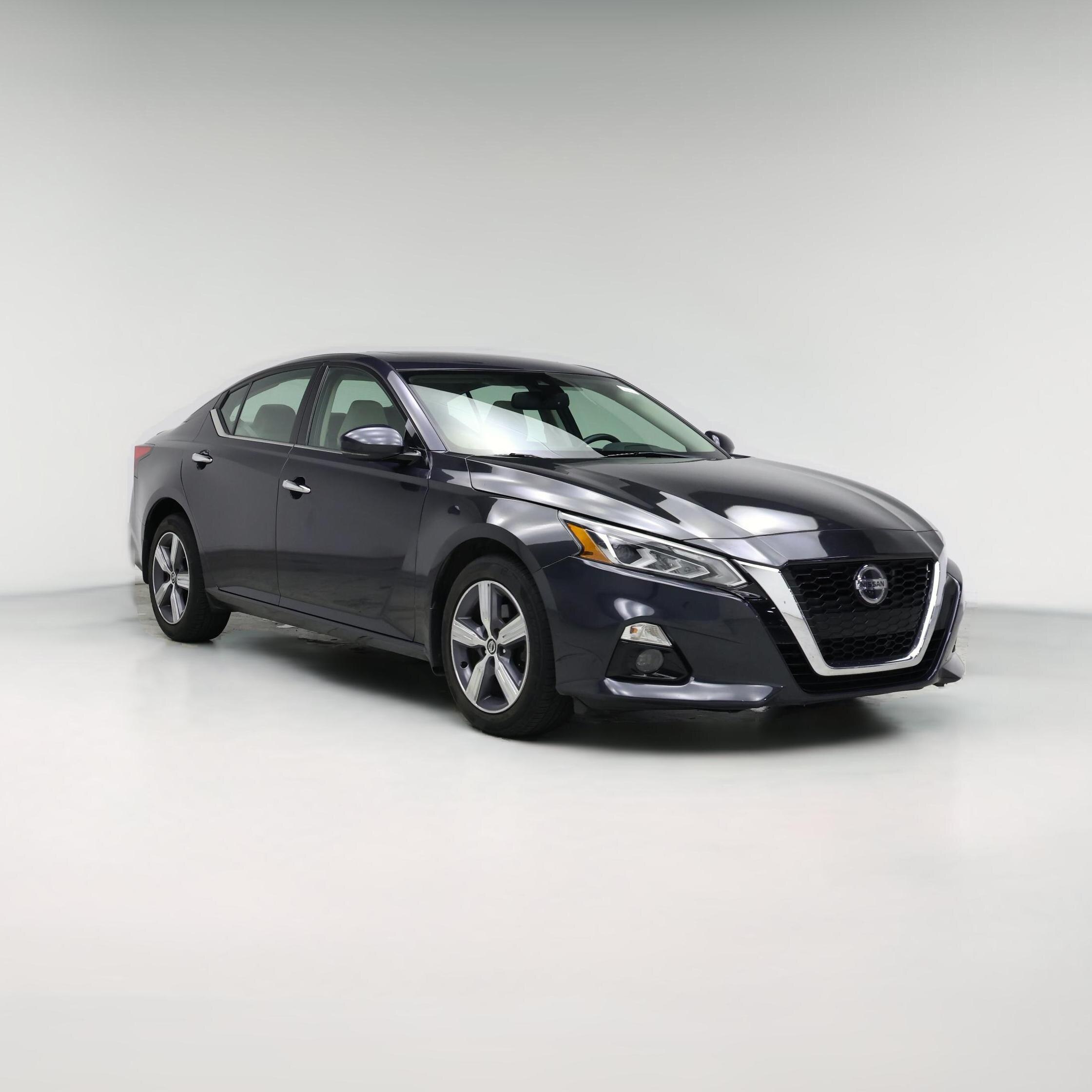 Thumbnail: 2020 Nissan Altima - 1