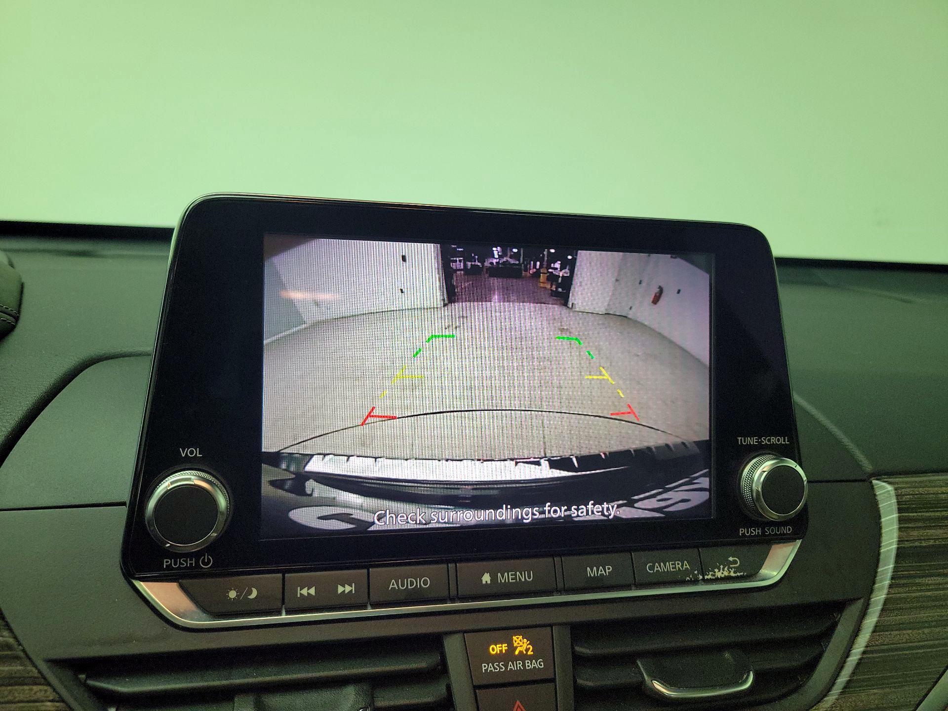 Thumbnail: 2020 Nissan Altima - 15