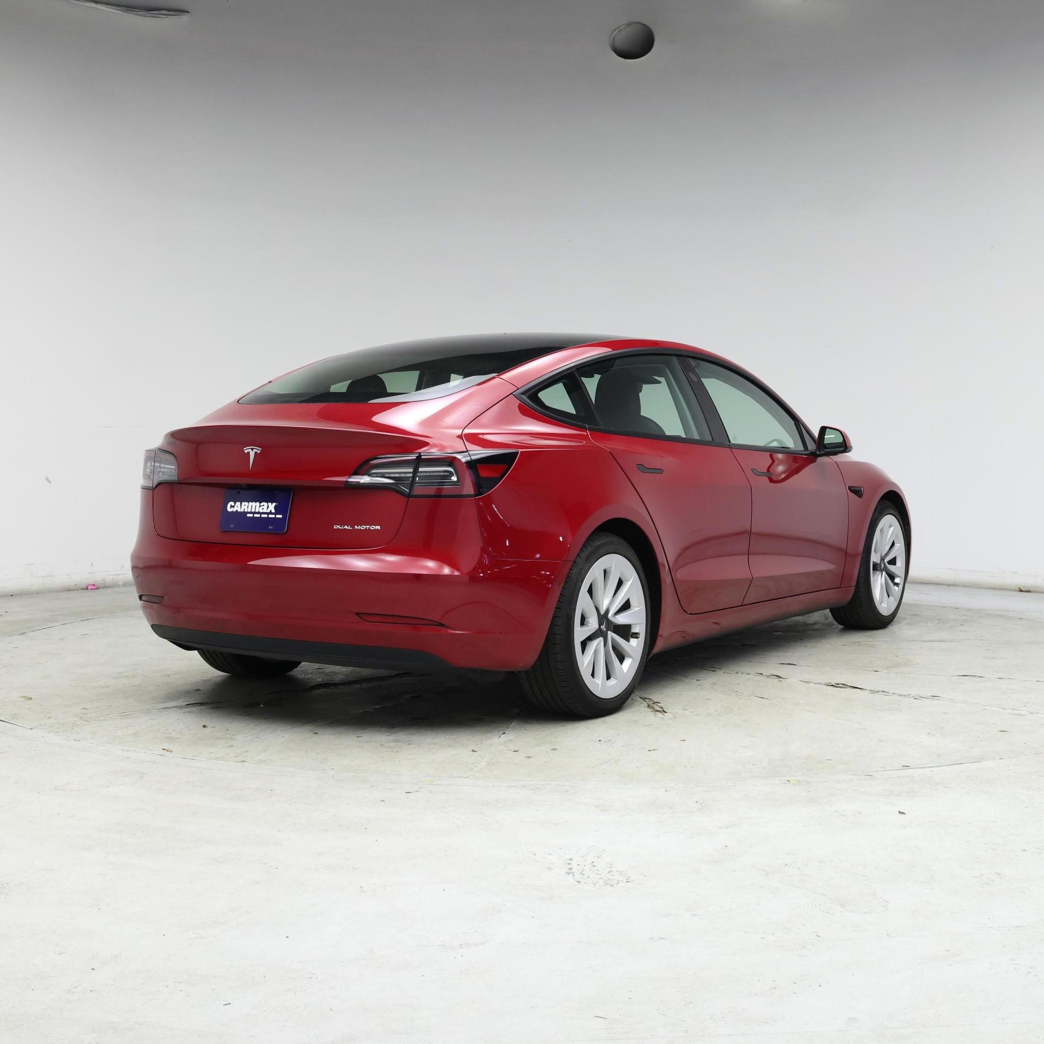 Thumbnail: 2021 Tesla Model 3 - 8