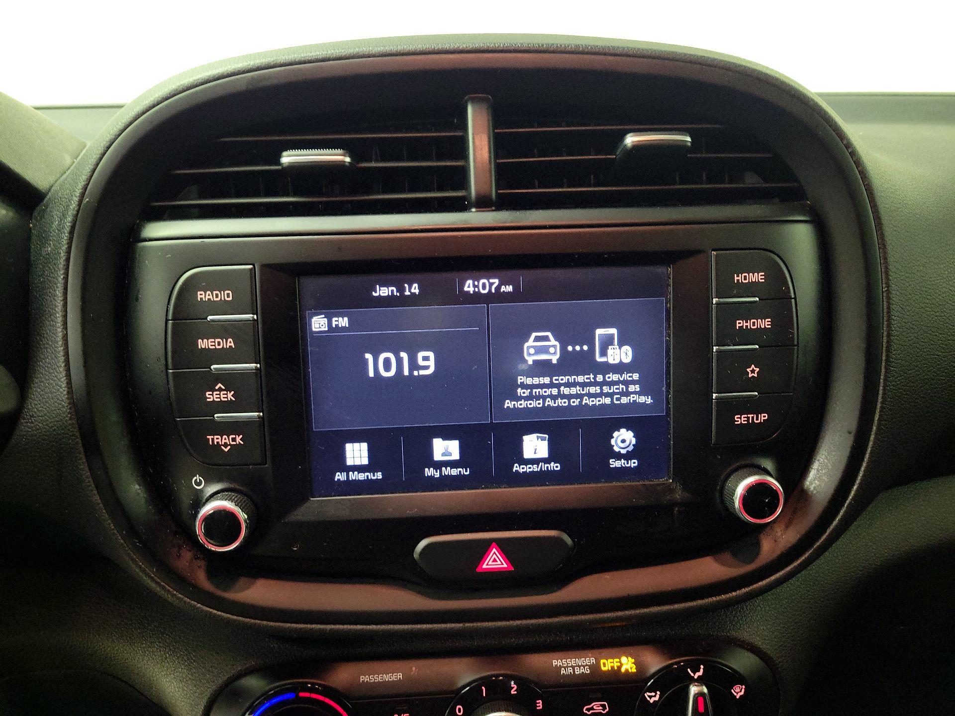 Thumbnail: 2020 Kia Soul - 15