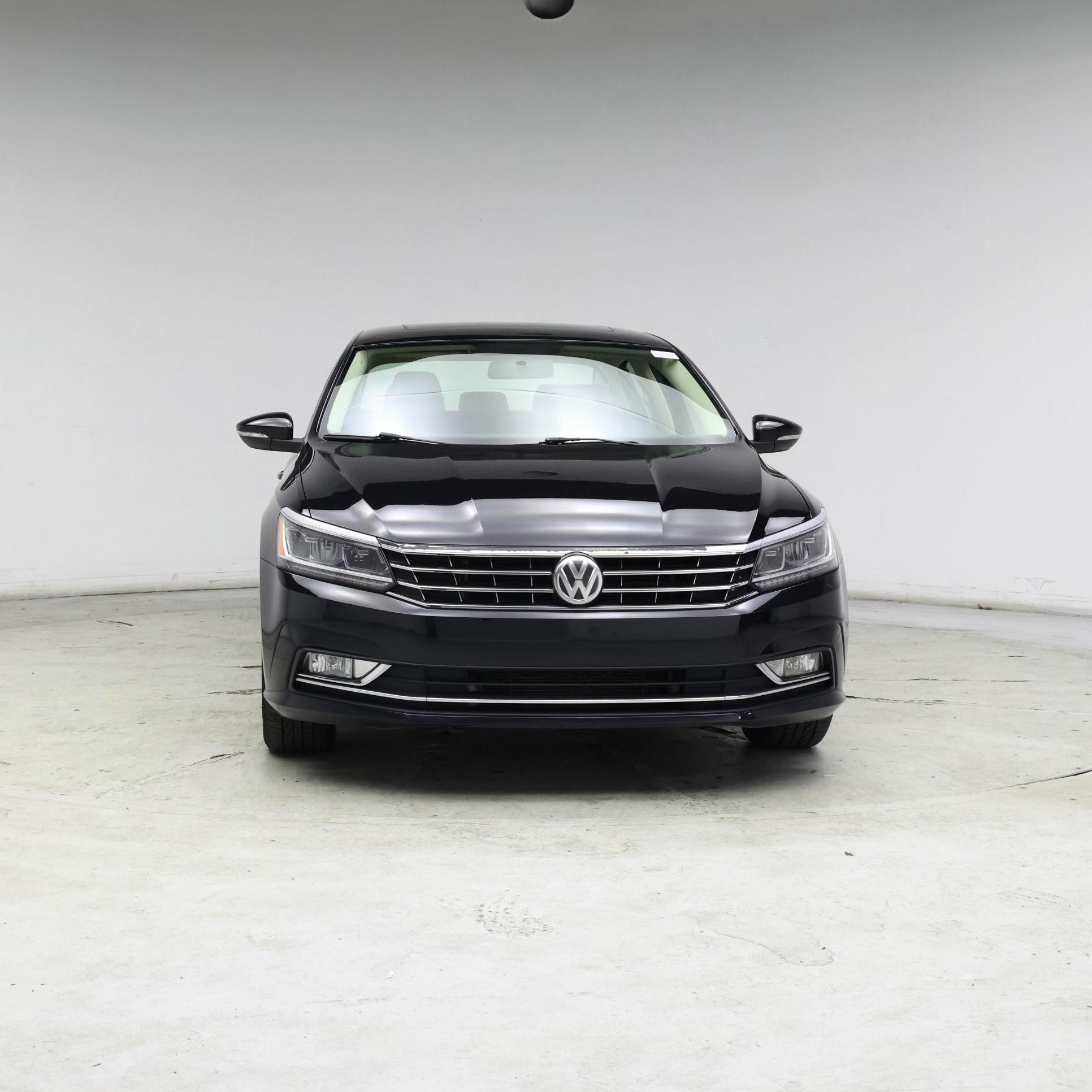 Thumbnail: 2017 Volkswagen Passat - 5