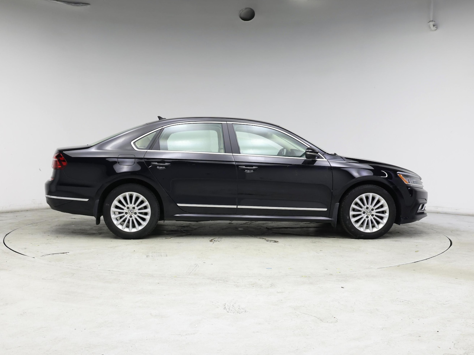 2017 Volkswagen Passat SE - Photo 8
