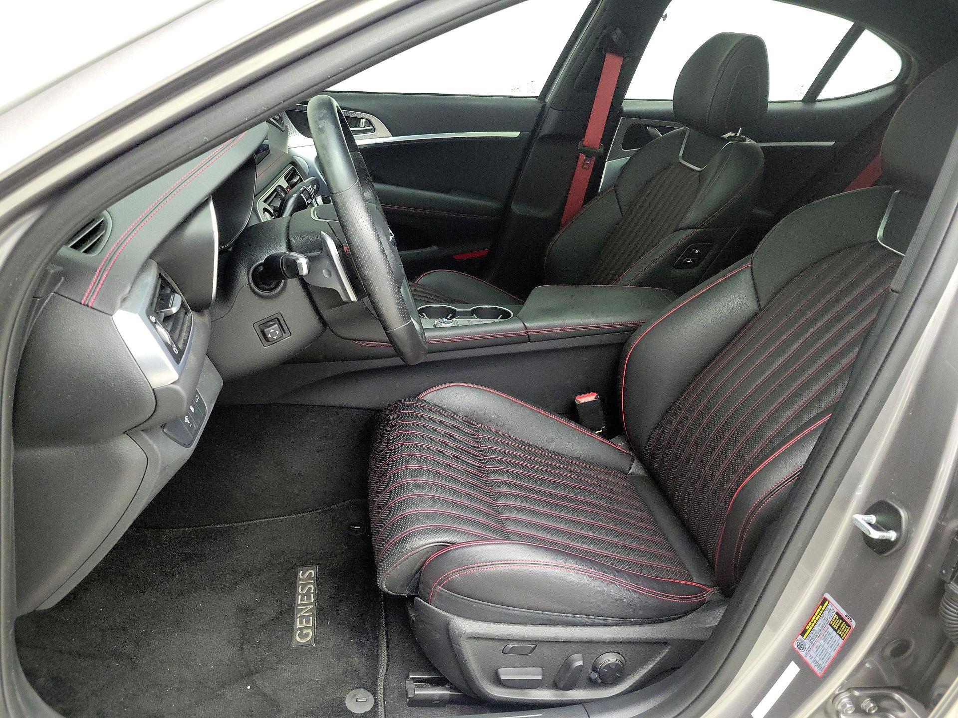 Thumbnail: 2023 Genesis G70 - 11