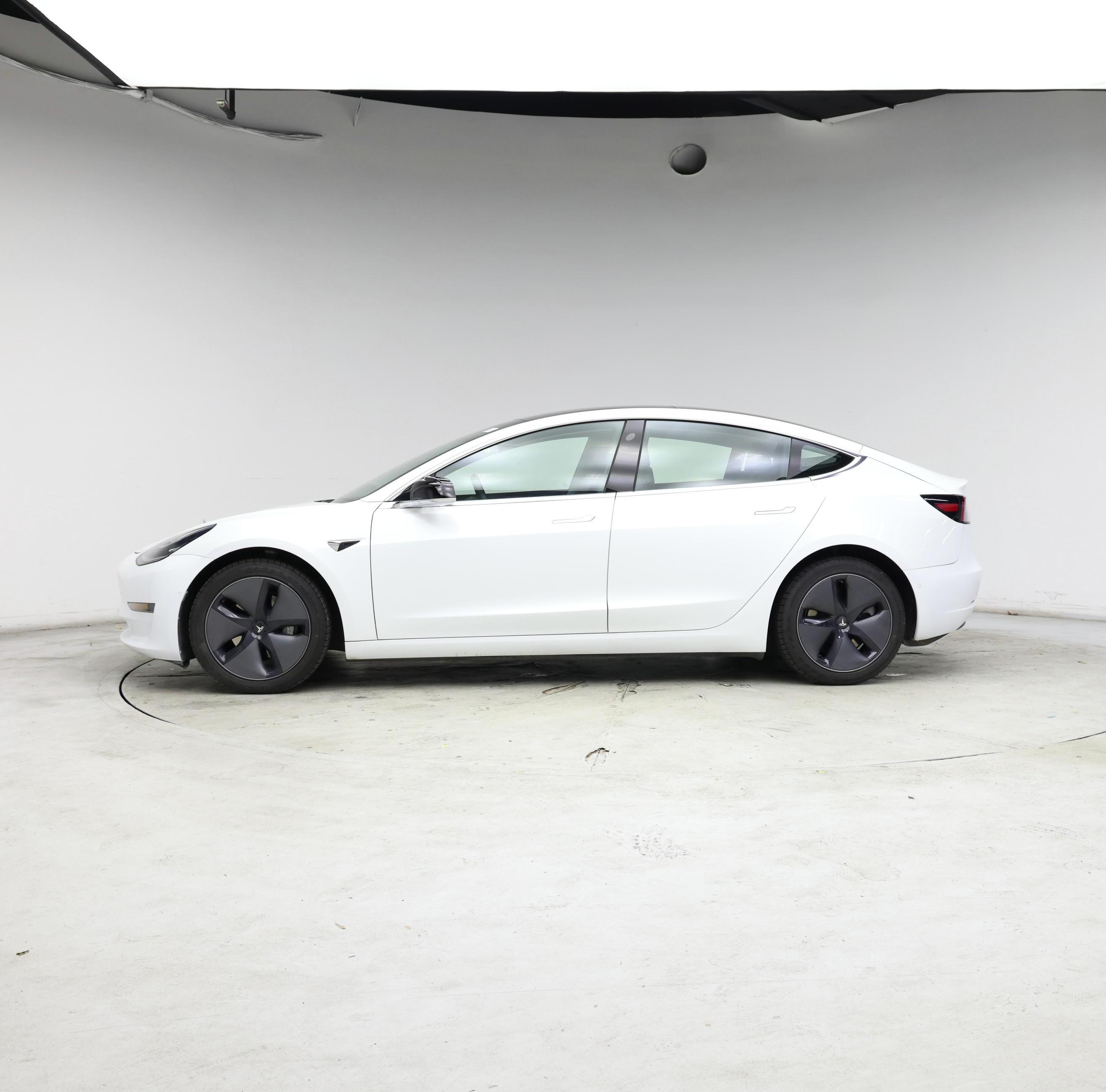Thumbnail: 2020 Tesla Model 3 - 3