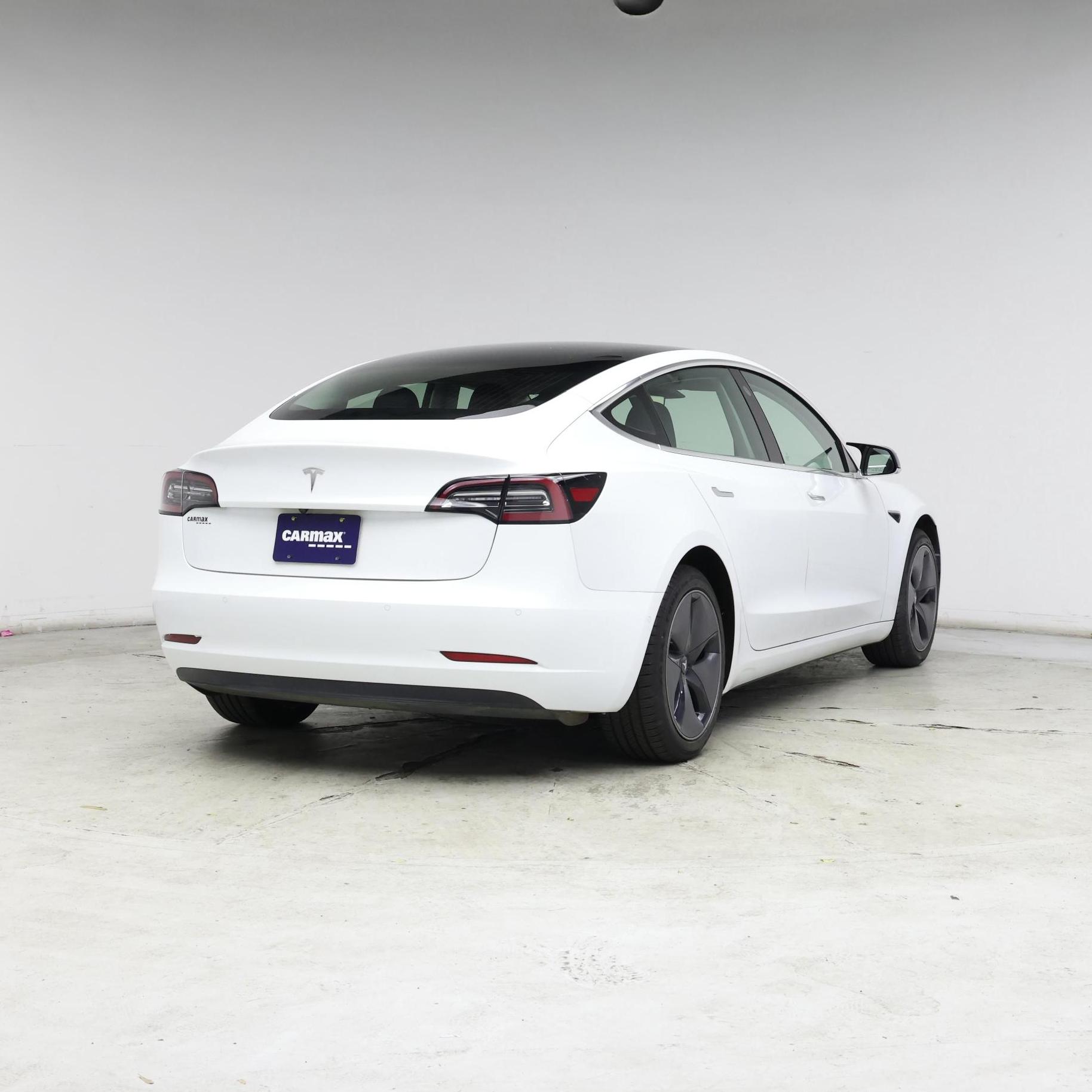 Thumbnail: 2020 Tesla Model 3 - 8