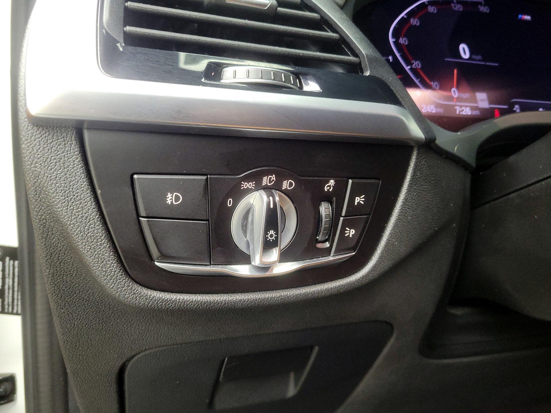 Thumbnail: 2021 BMW X3 - 13