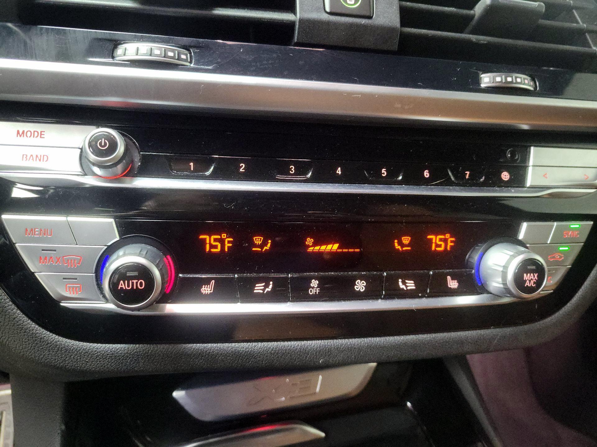 Thumbnail: 2021 BMW X3 - 17