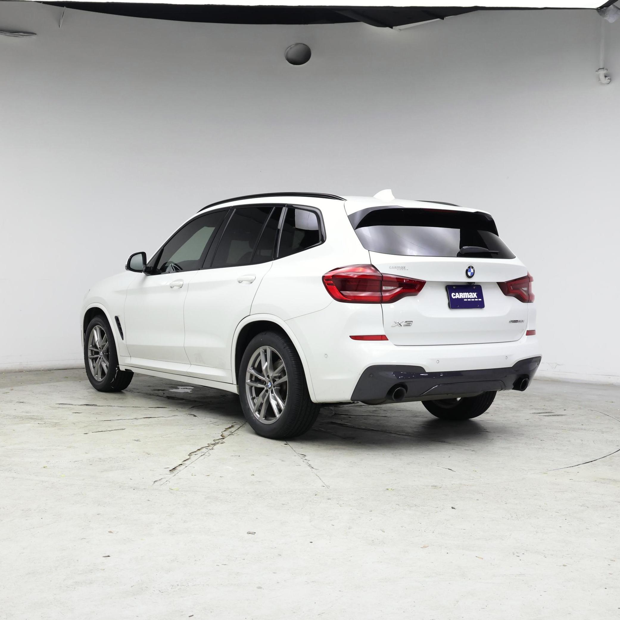 Thumbnail: 2021 BMW X3 - 2