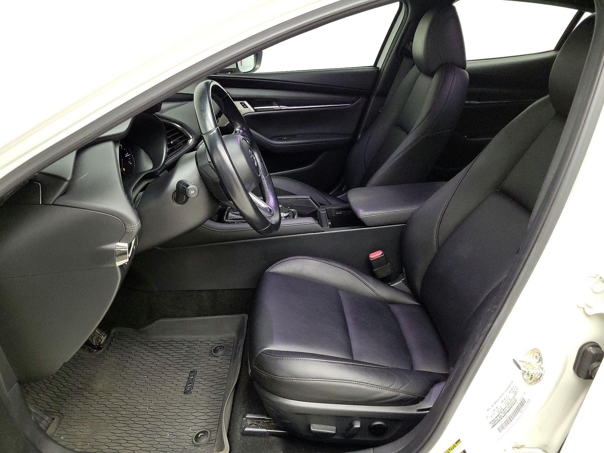 Thumbnail: 2020 Mazda Mazda3 - 11