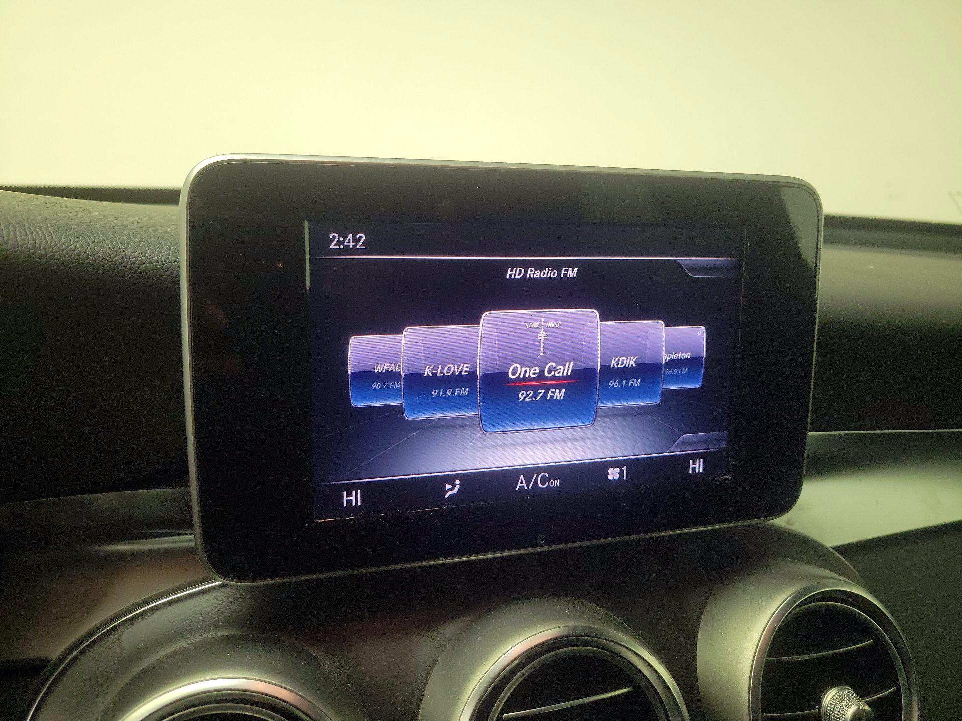 Thumbnail: 2017 Mercedes-Benz GLC - 15