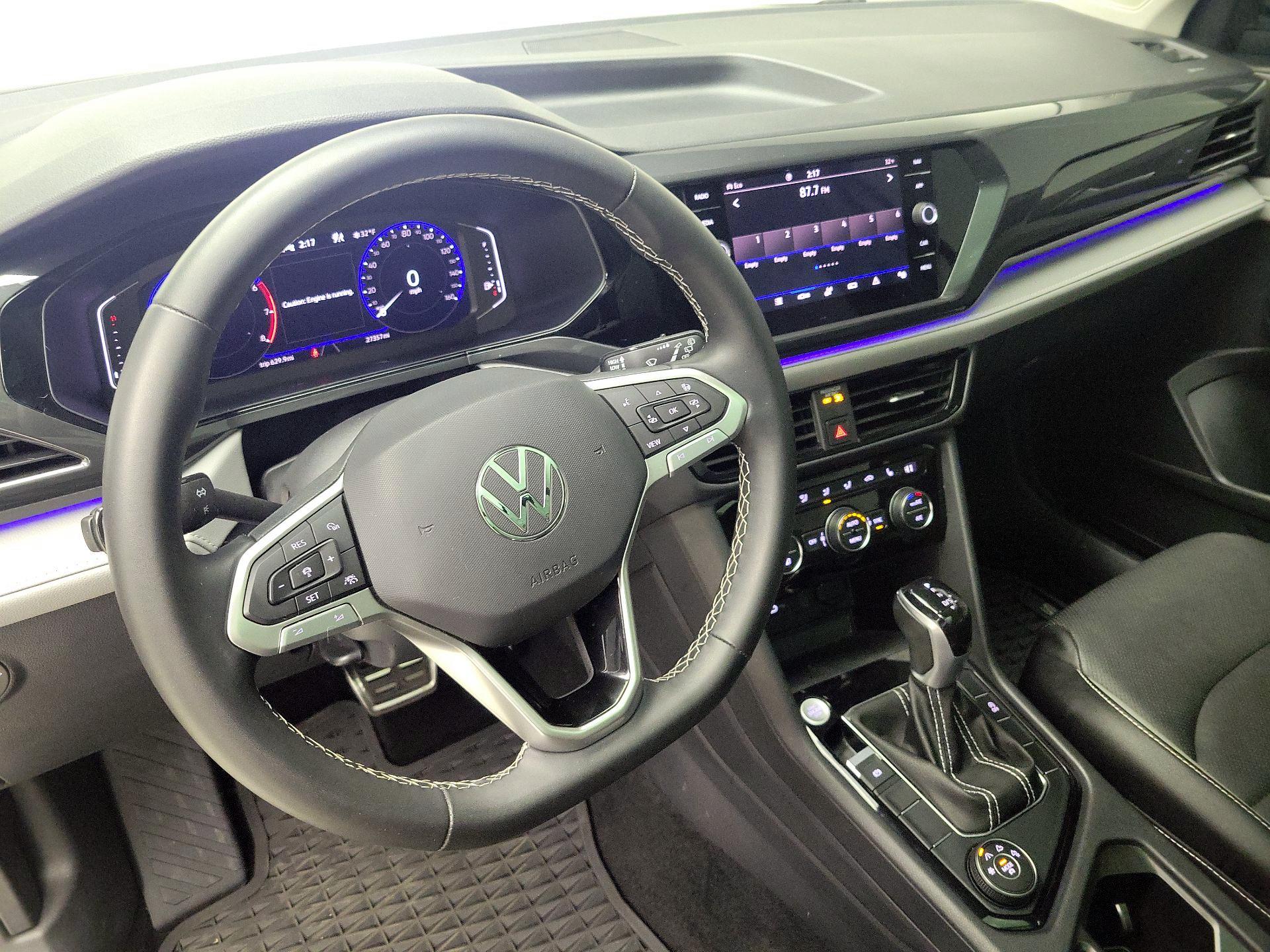 Thumbnail: 2023 Volkswagen Taos - 9