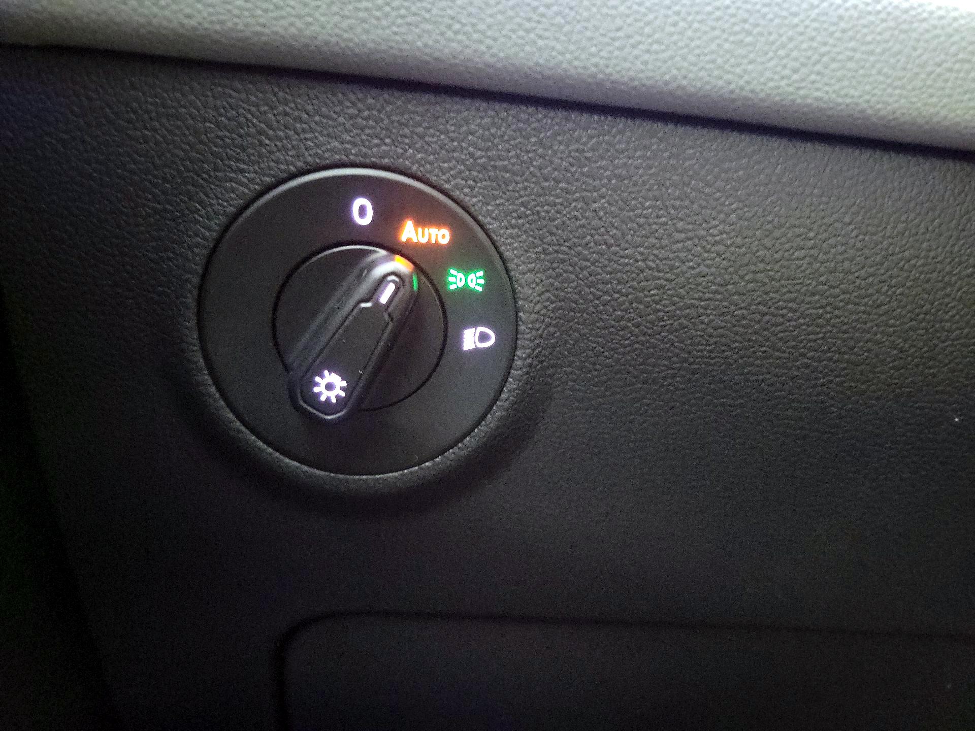 Thumbnail: 2023 Volkswagen Taos - 13