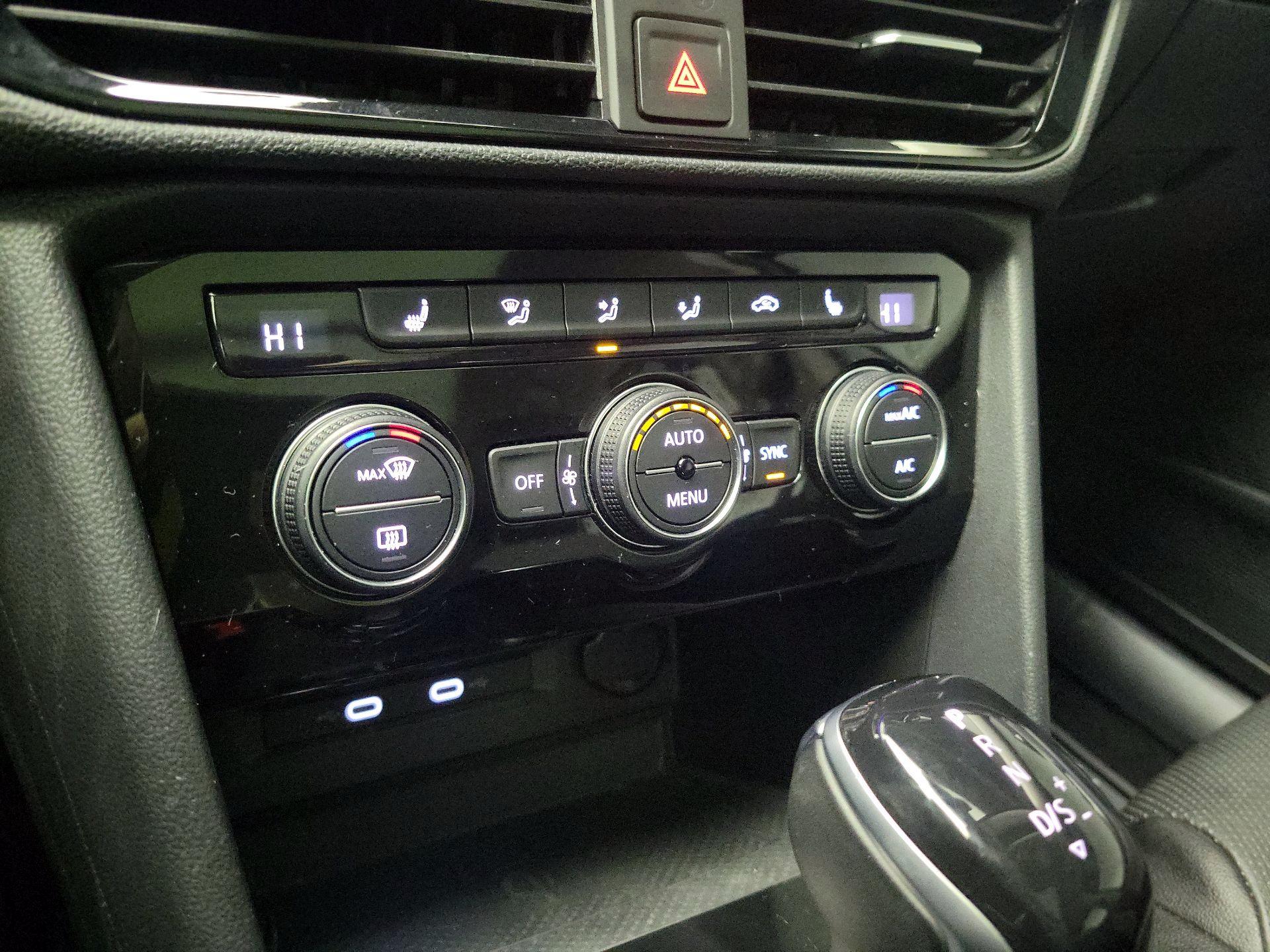 Thumbnail: 2023 Volkswagen Taos - 16