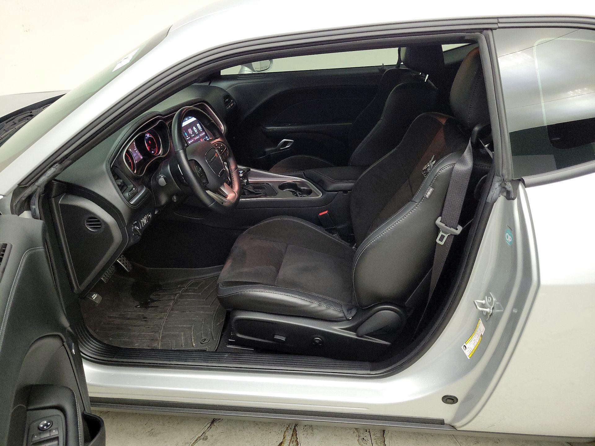 Thumbnail: 2020 Dodge Challenger - 11