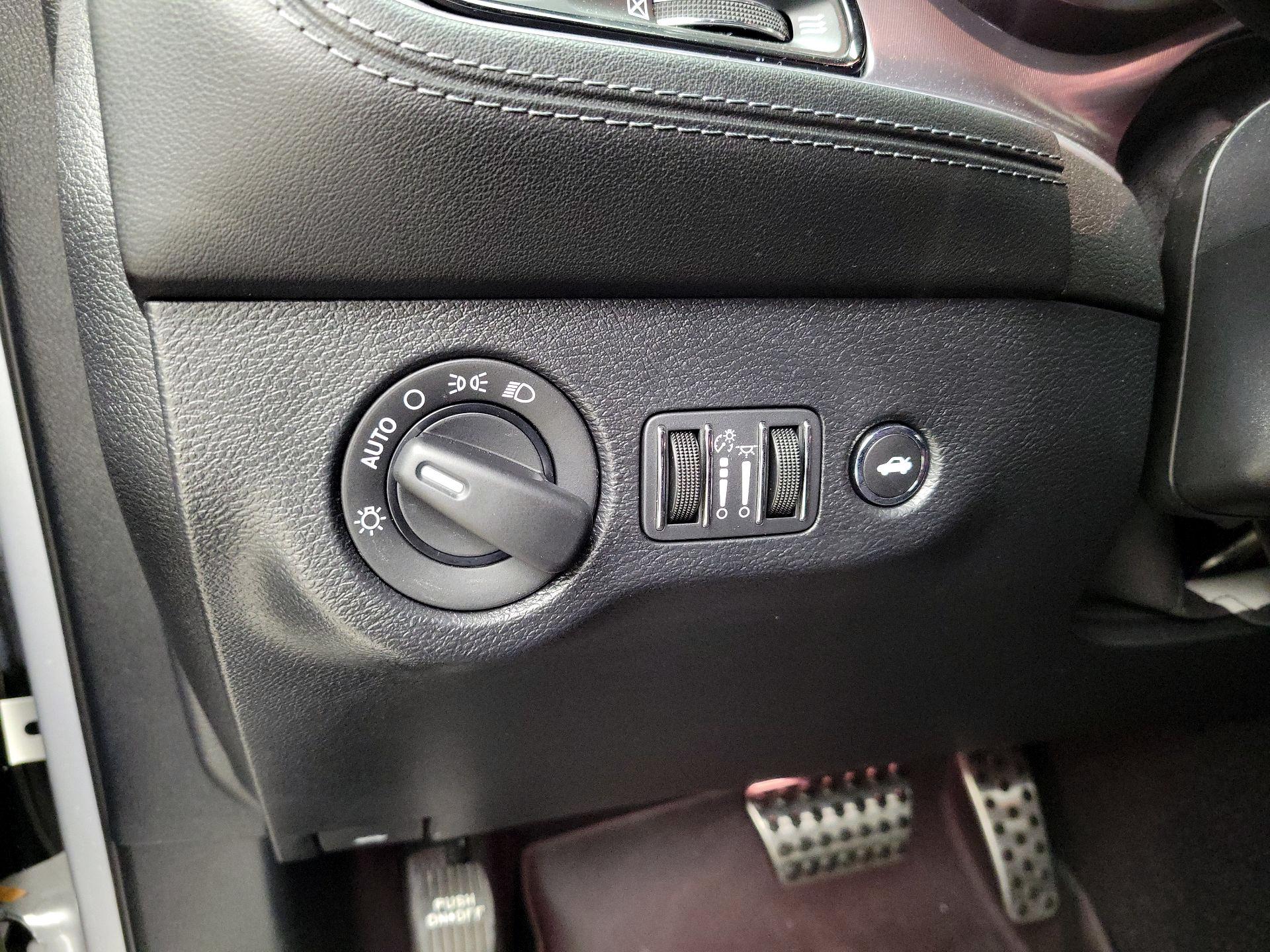 Thumbnail: 2020 Dodge Challenger - 13