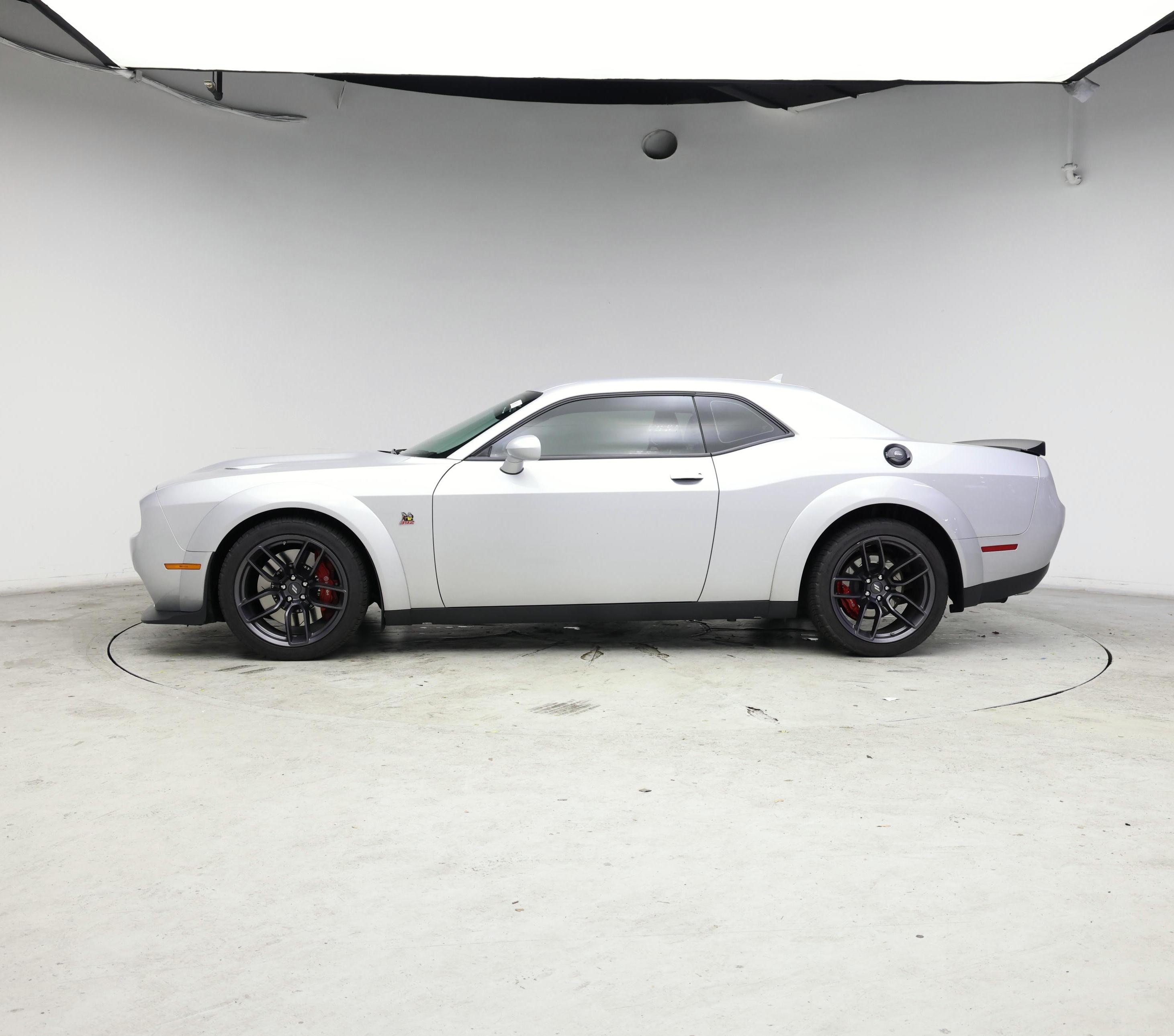 Thumbnail: 2020 Dodge Challenger - 3