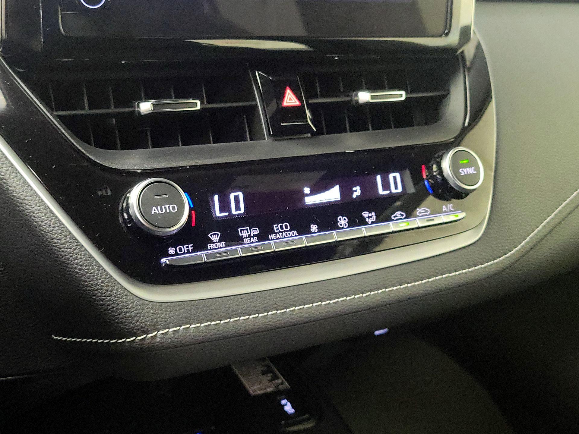 Thumbnail: 2023 Toyota Corolla - 16