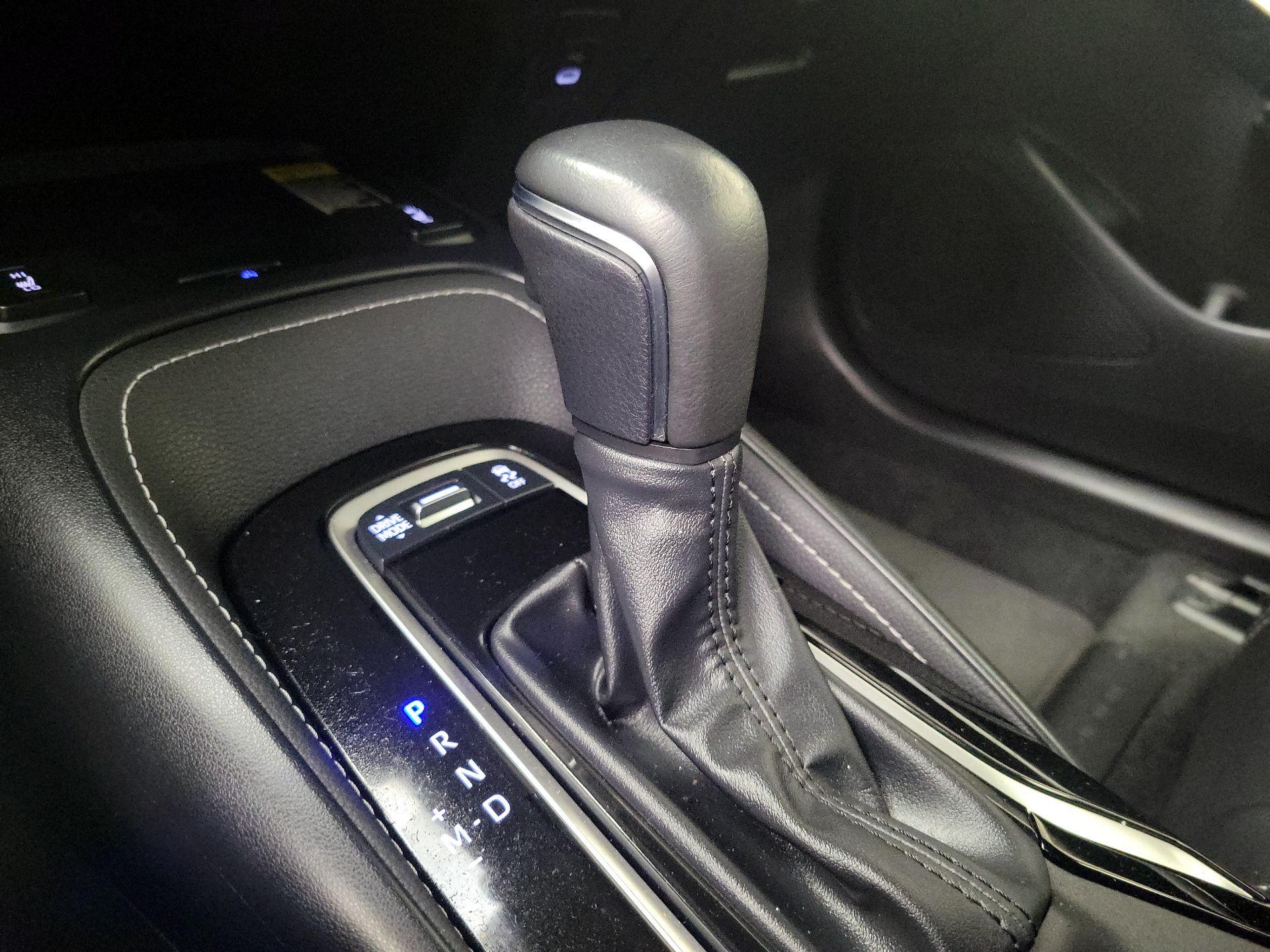 Thumbnail: 2023 Toyota Corolla - 17