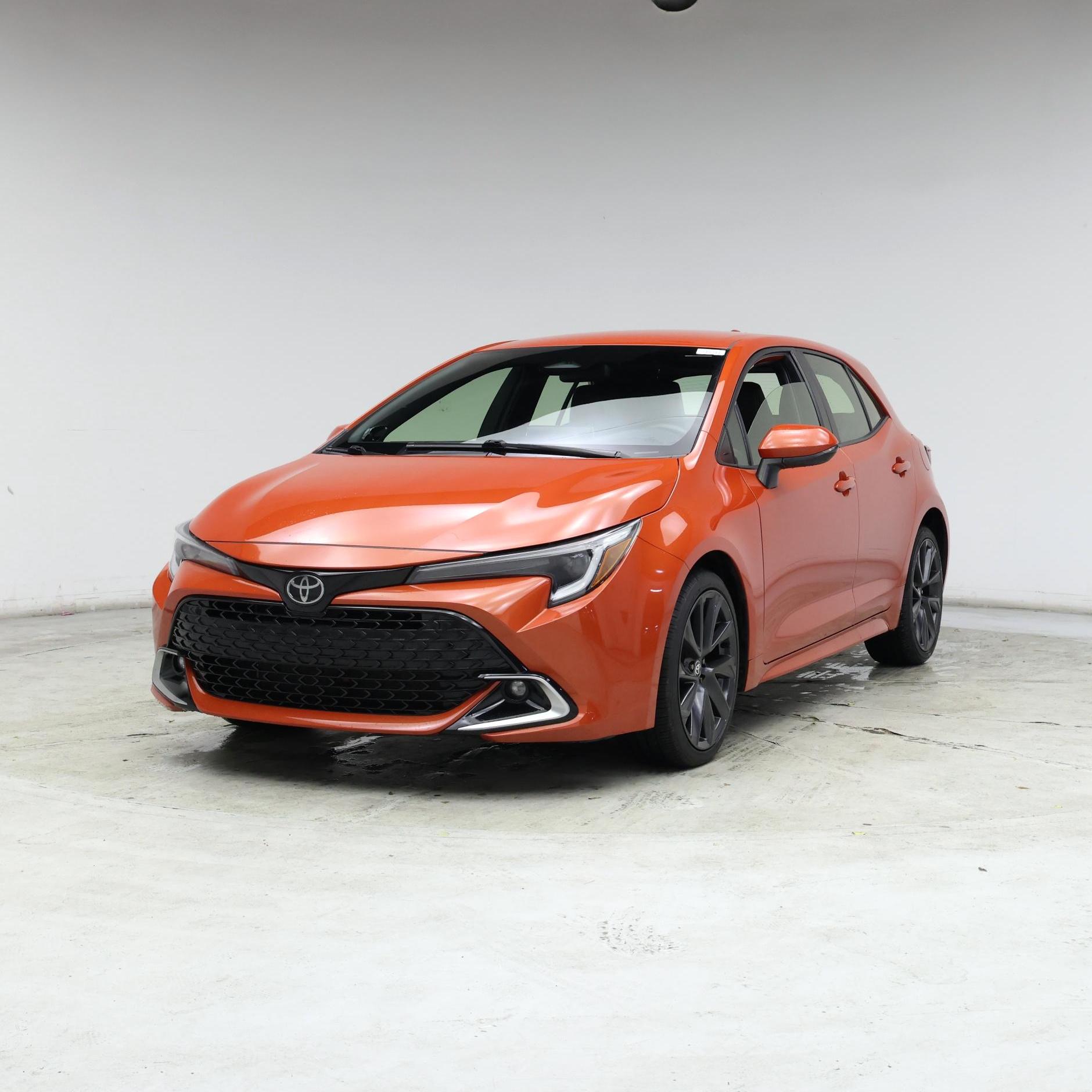 Thumbnail: 2023 Toyota Corolla - 4